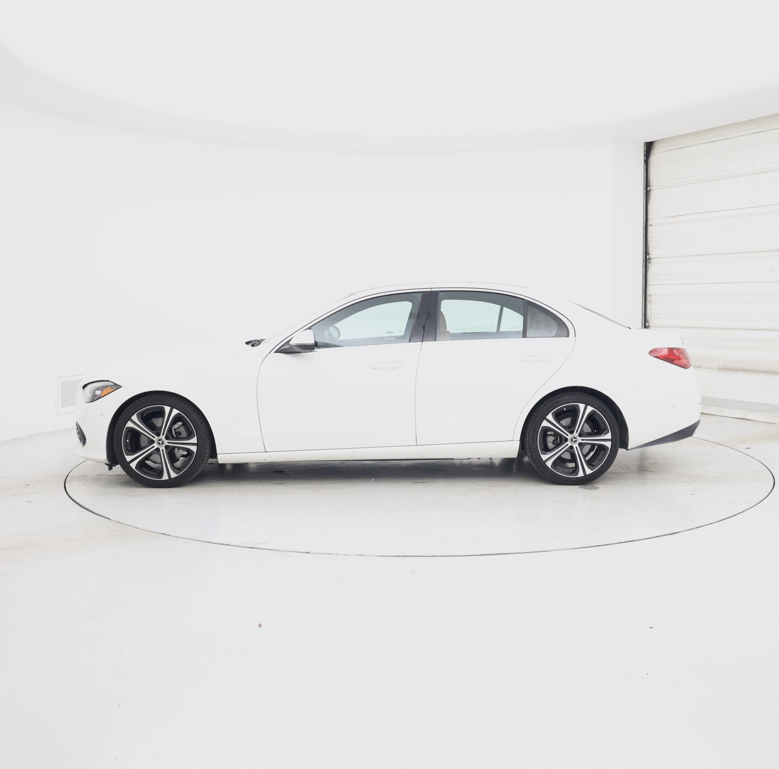 Thumbnail: 2025 Mercedes-Benz C-Class - 3