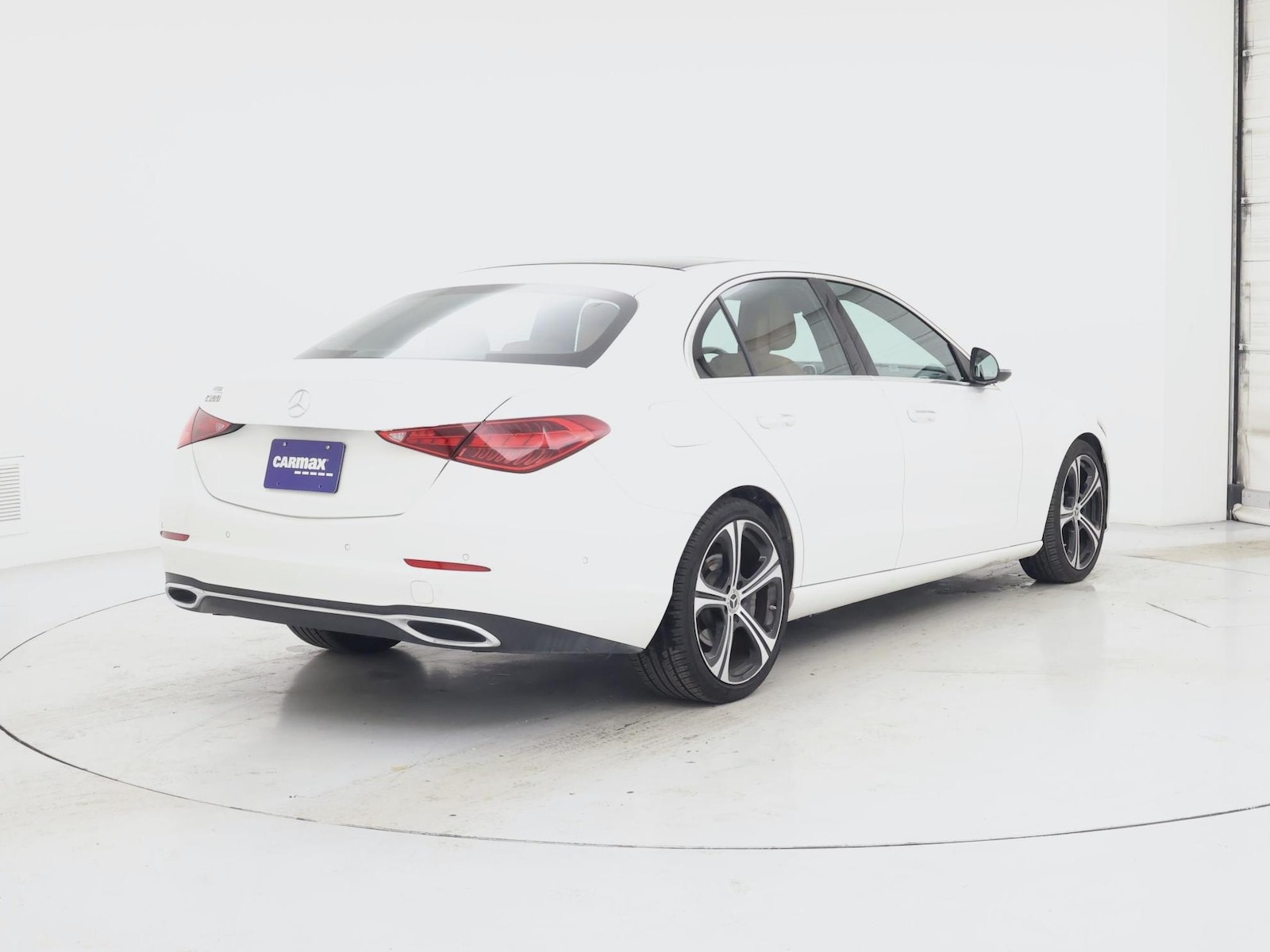 2025 Mercedes-Benz C-Class Sedan C 300 - Photo 9