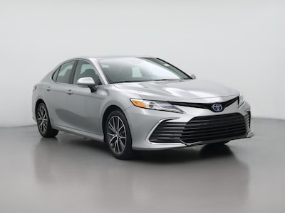 2022 Toyota Camry Hybrid XLE