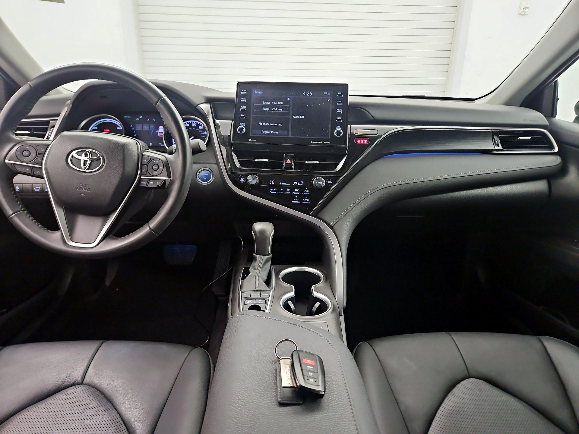 Thumbnail: 2022 Toyota Camry - 9