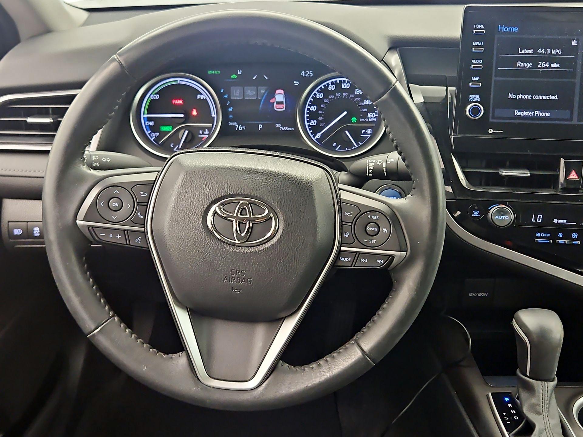 Thumbnail: 2022 Toyota Camry - 10
