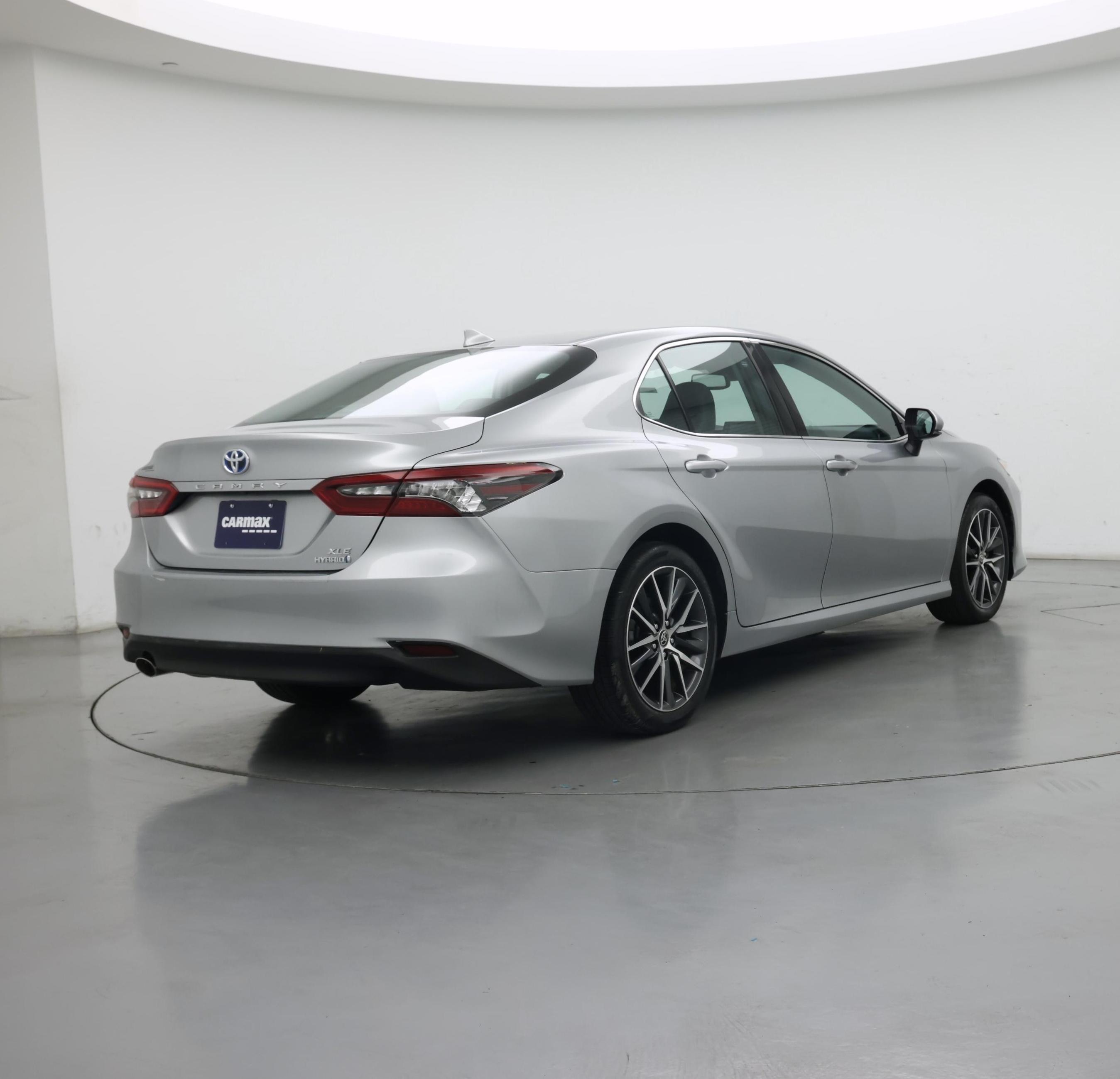 Thumbnail: 2022 Toyota Camry - 8