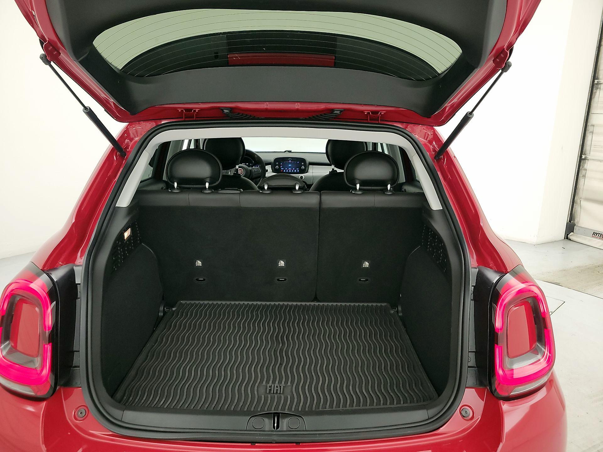 Thumbnail: 2023 Fiat 500X - 16