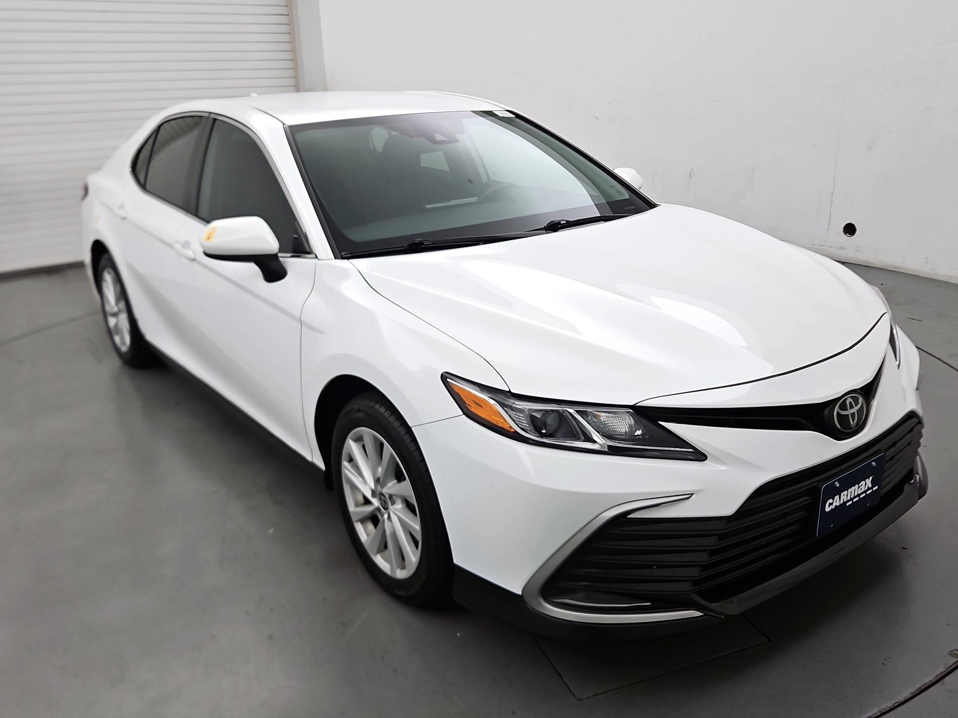 Thumbnail: 2022 Toyota Camry - 1