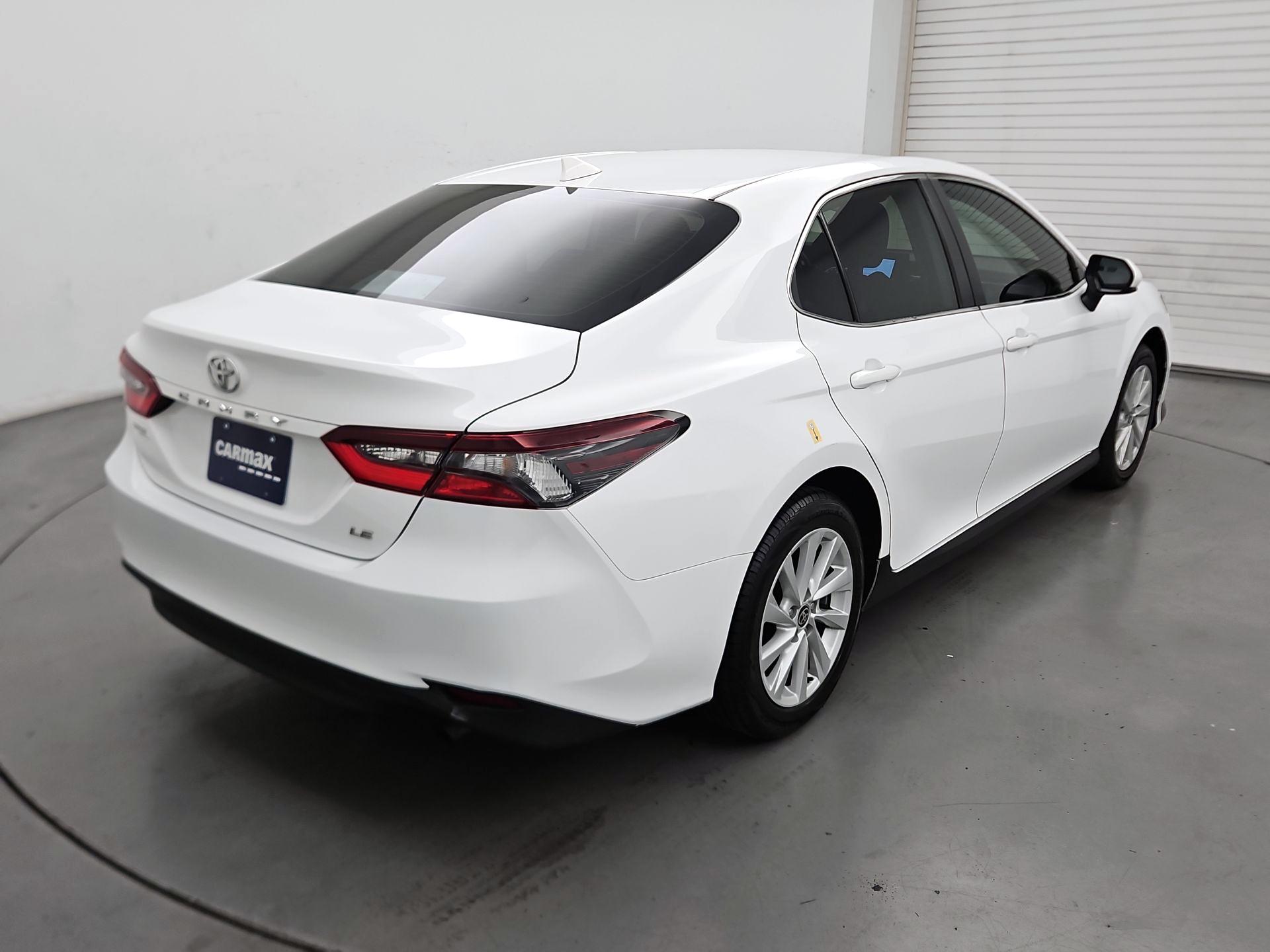 Thumbnail: 2022 Toyota Camry - 5