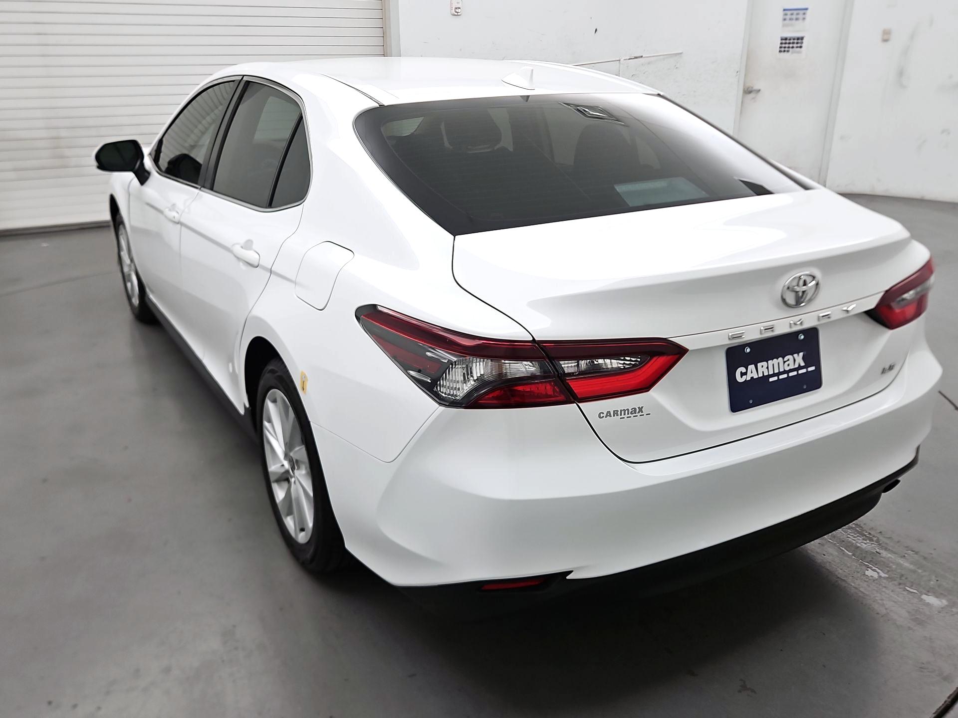 Thumbnail: 2022 Toyota Camry - 7