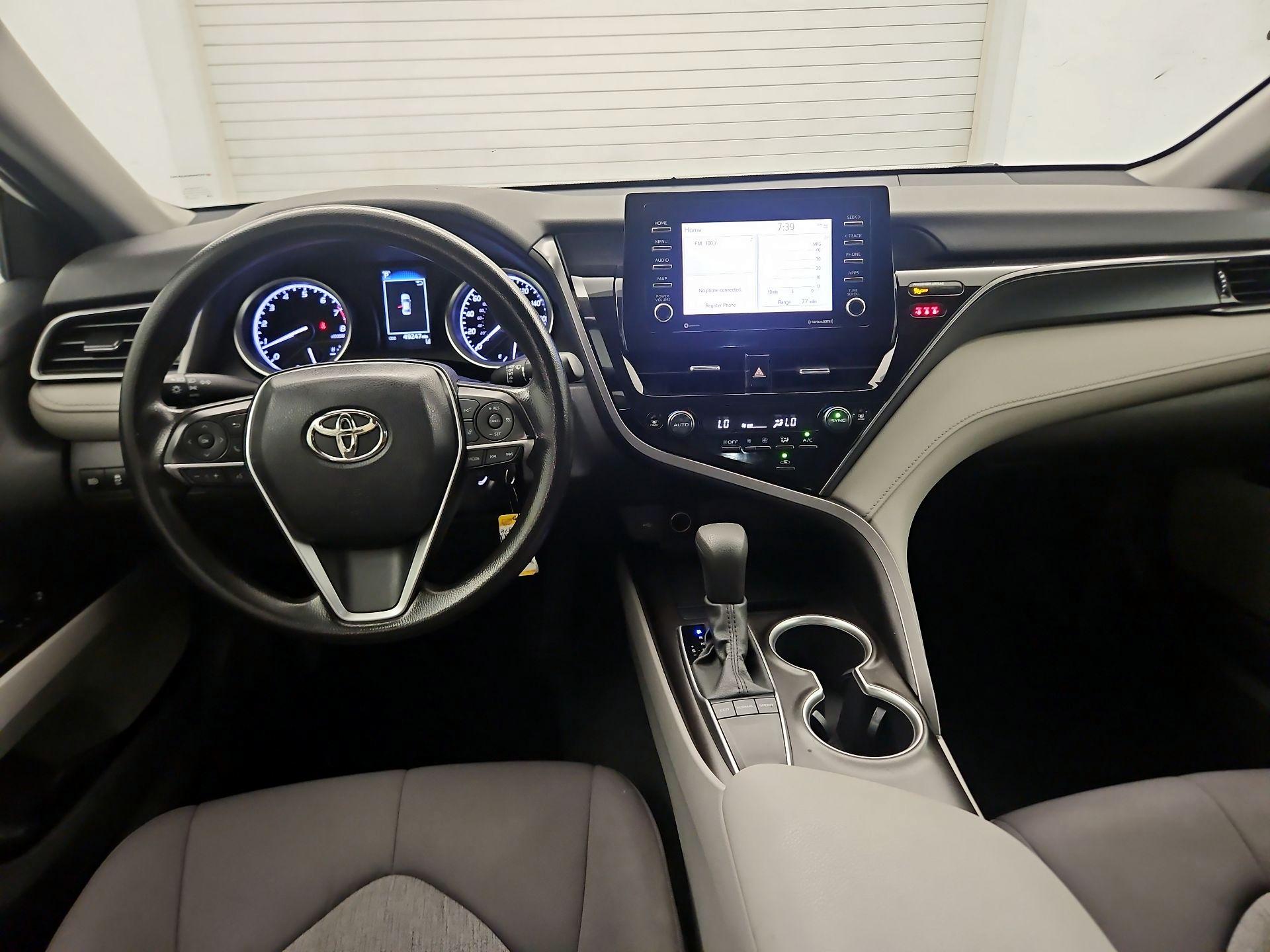 Thumbnail: 2022 Toyota Camry - 8