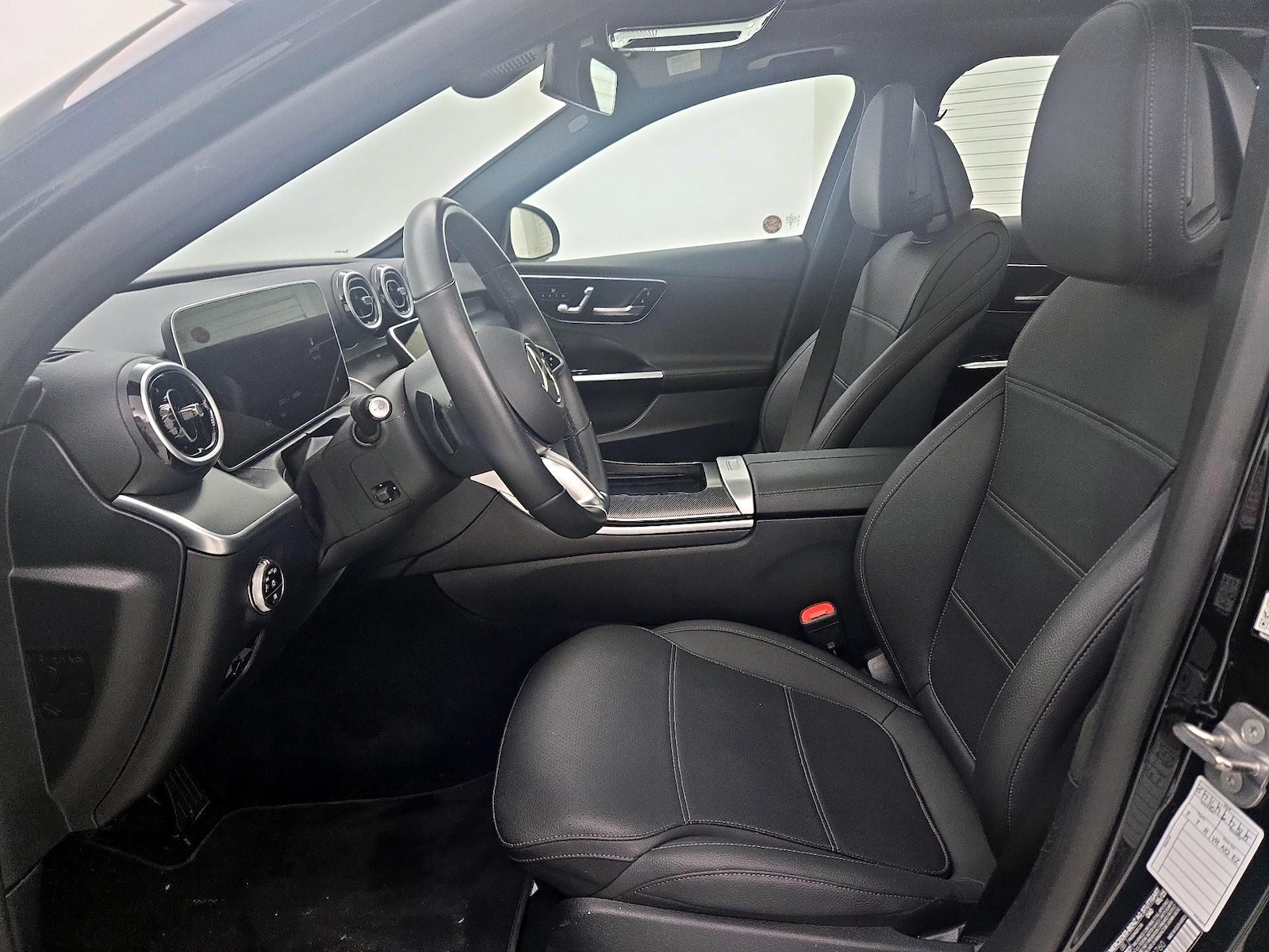 2025 Mercedes-Benz C-Class Sedan C 300 - Photo 12