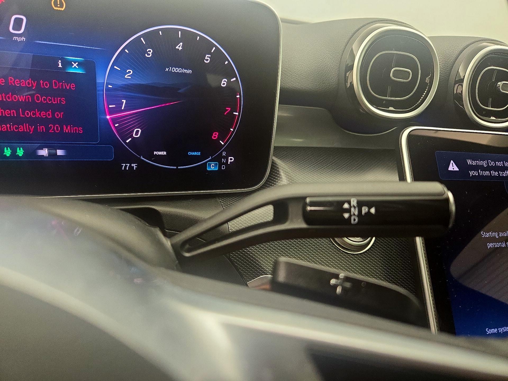 Thumbnail: 2025 Mercedes-Benz C-Class - 17