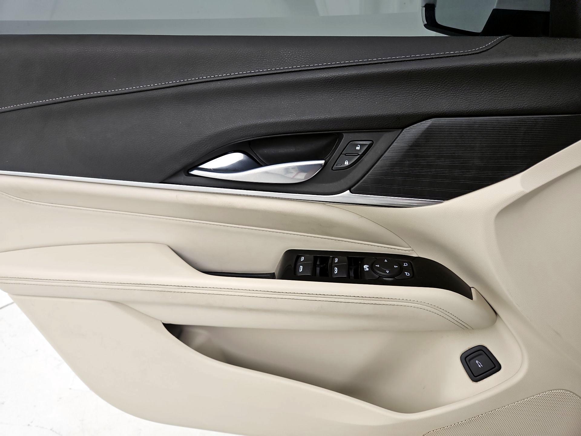Thumbnail: 2021 Cadillac CT4 - 12