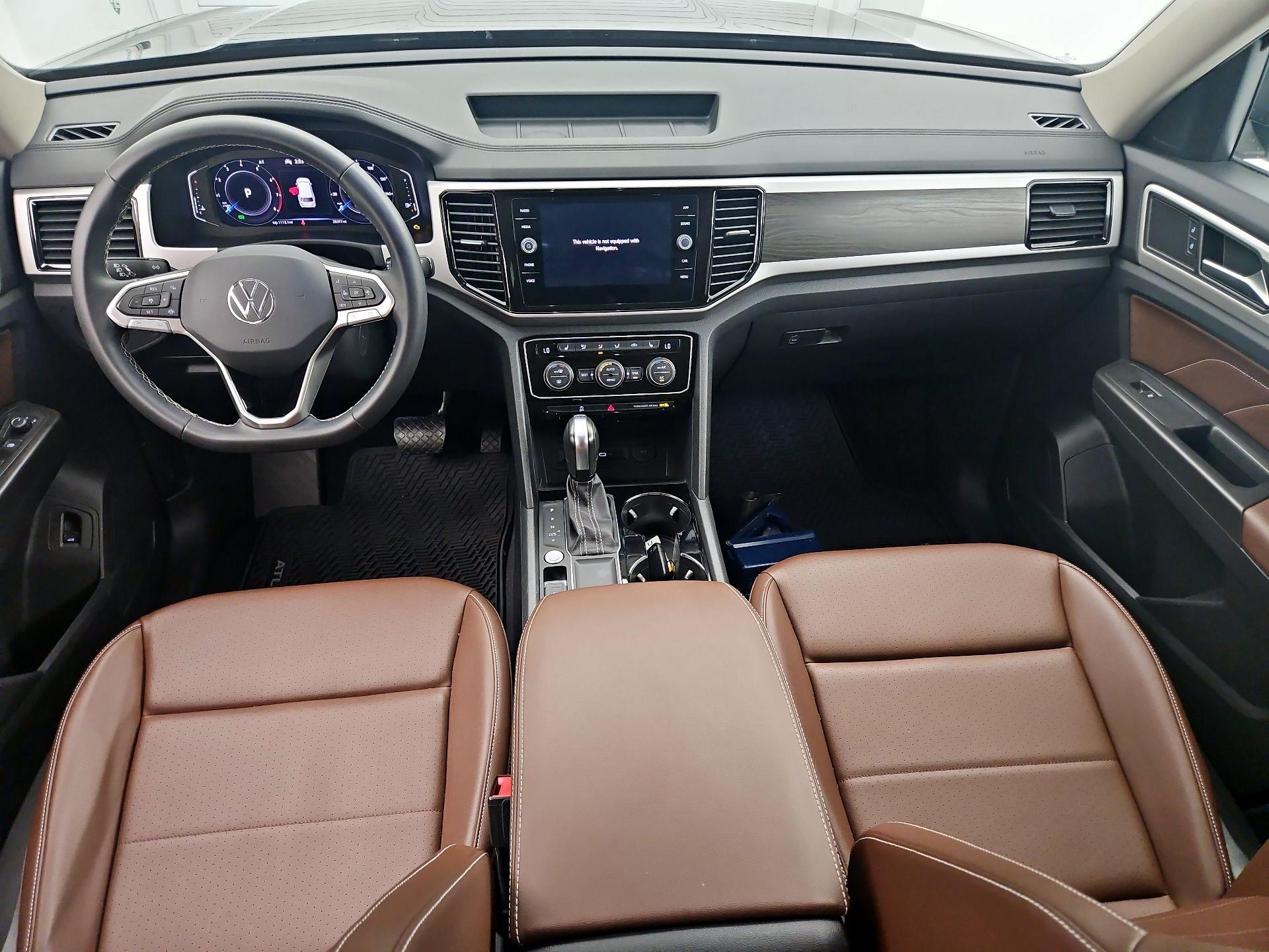 Thumbnail: 2023 Volkswagen Atlas - 9