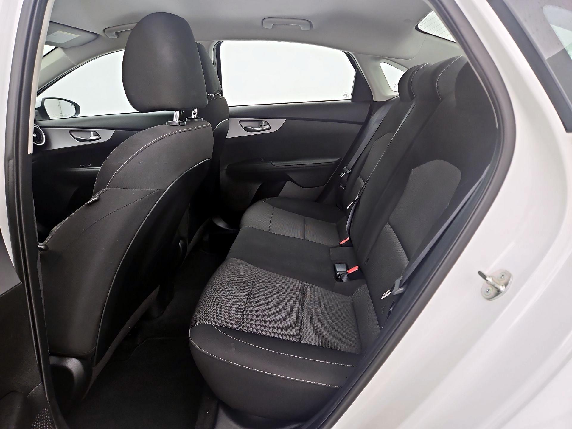 Thumbnail: 2023 Kia Forte - 17