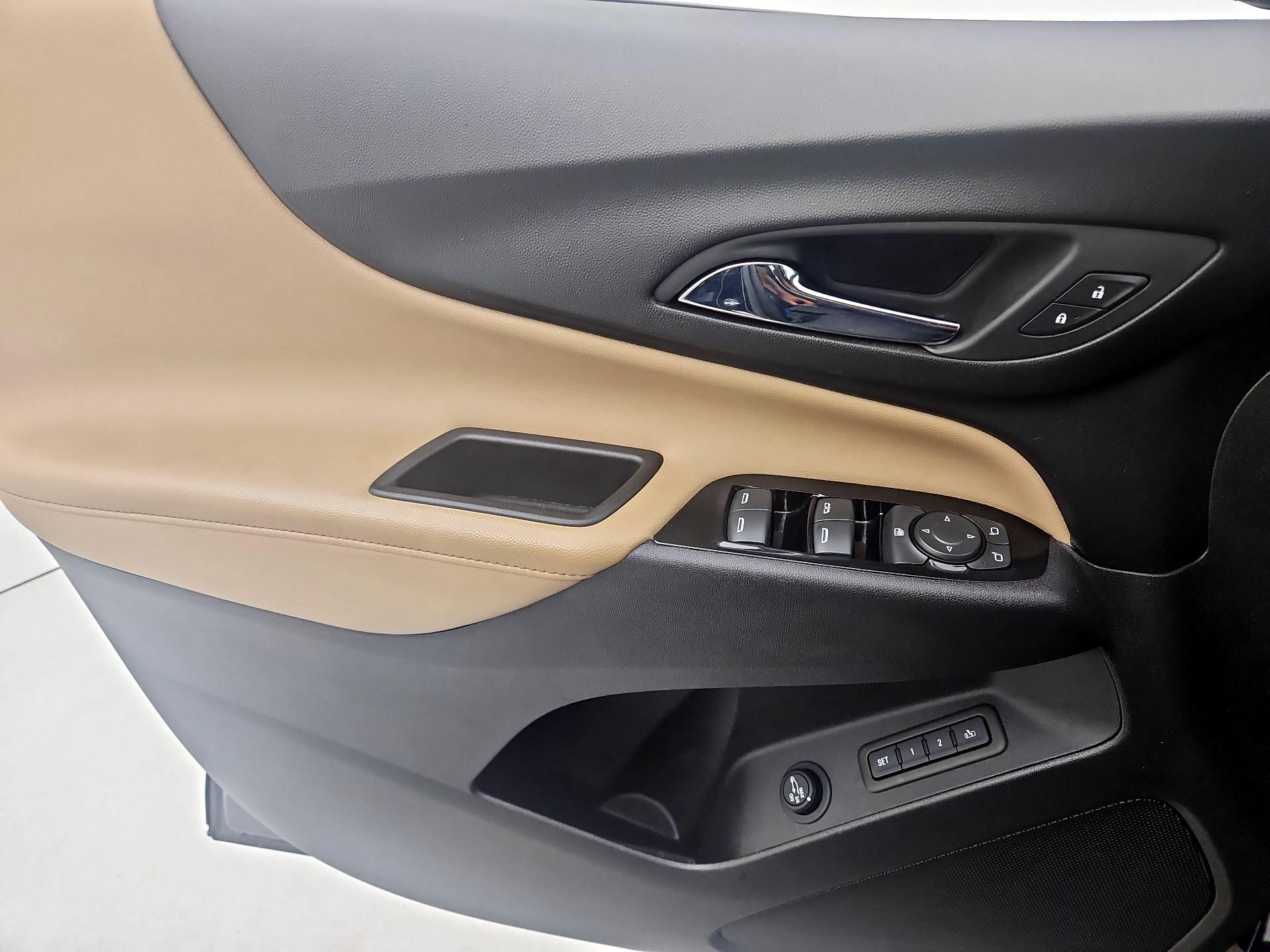 Thumbnail: 2023 Chevrolet Equinox - 12