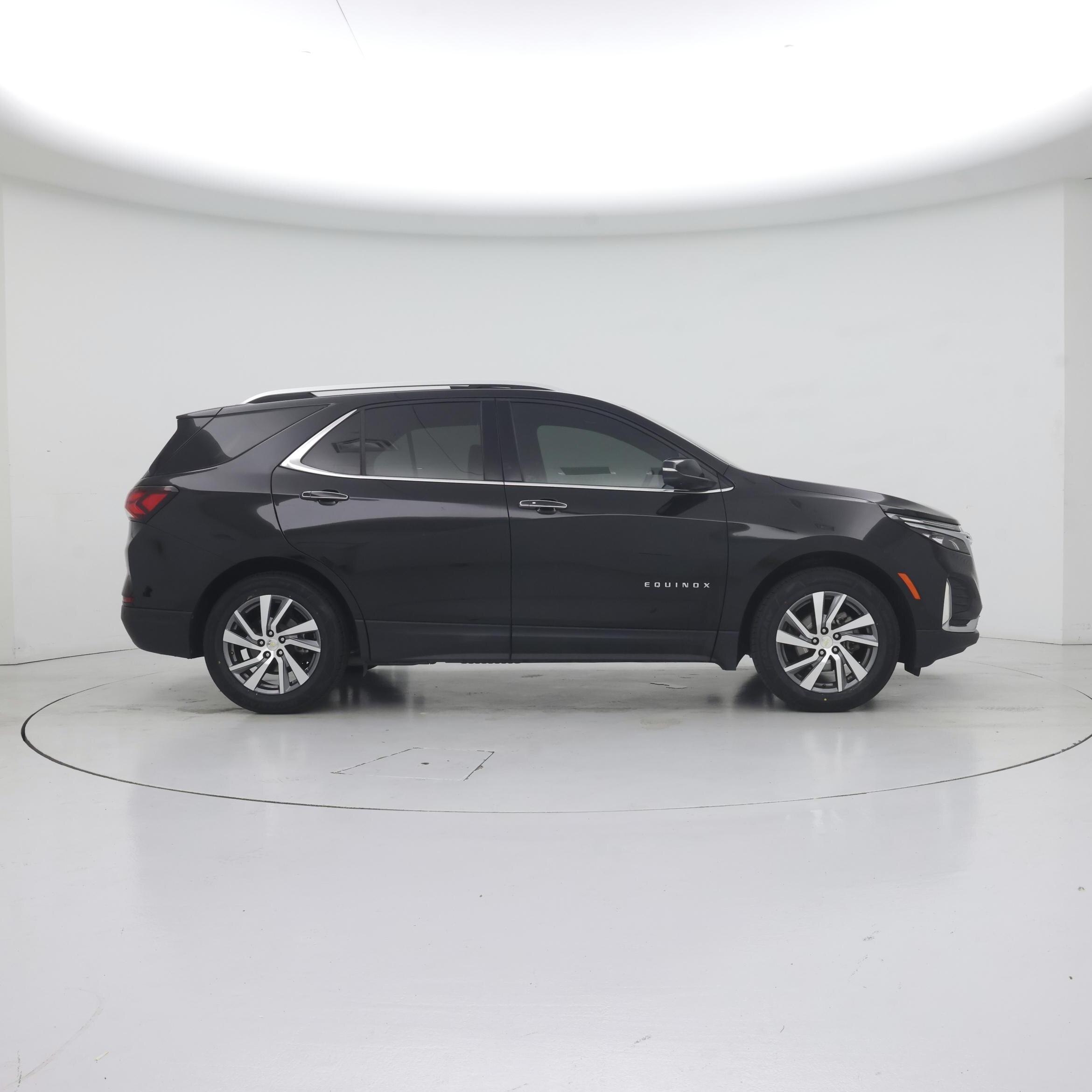Thumbnail: 2023 Chevrolet Equinox - 7