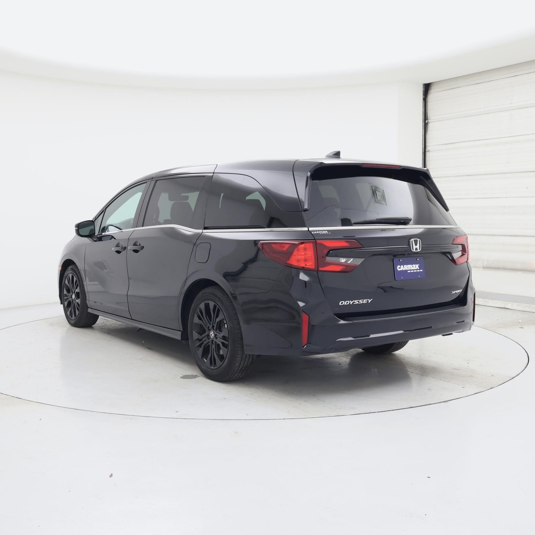Thumbnail: 2025 Honda Odyssey - 2