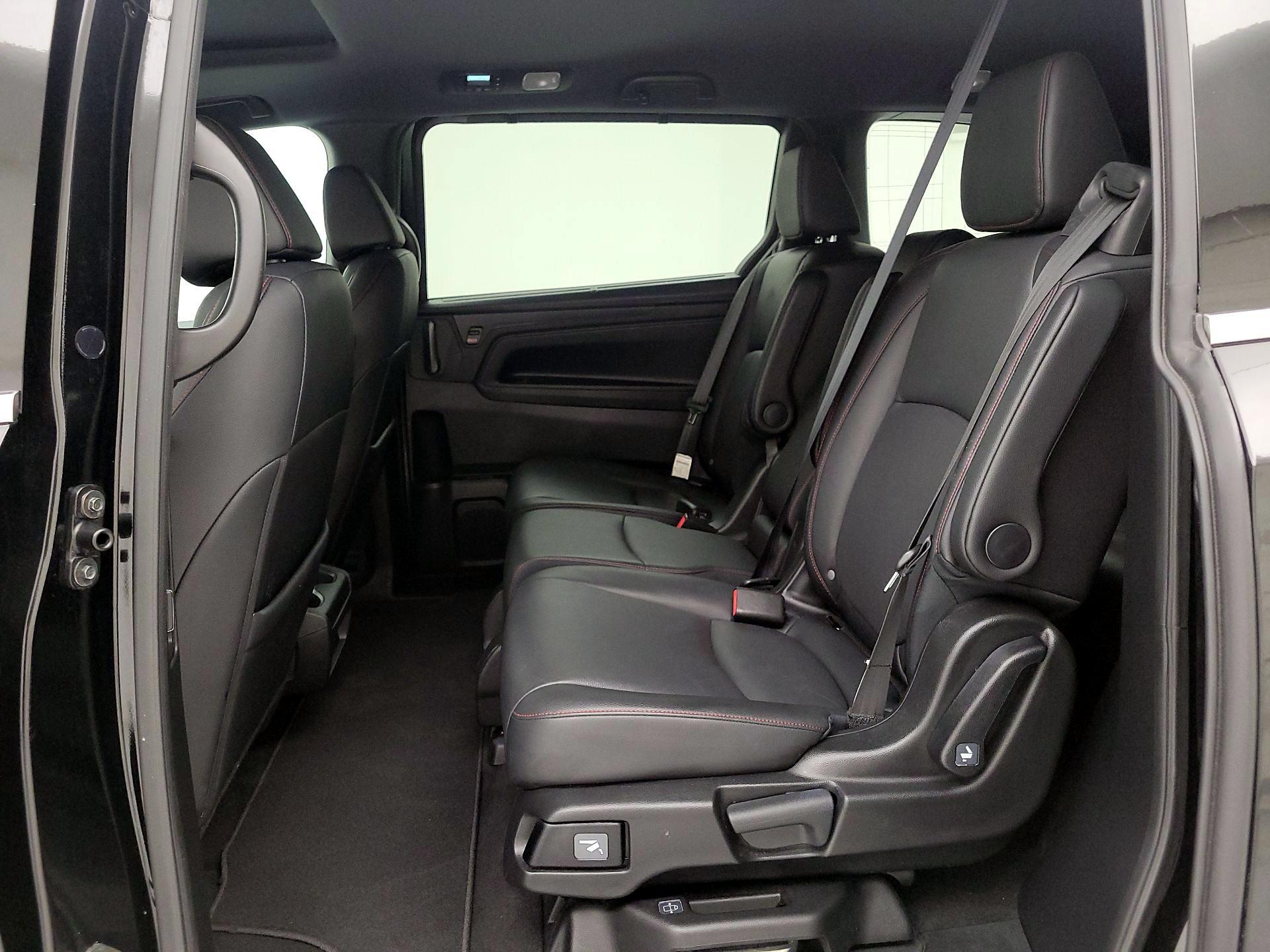 Thumbnail: 2025 Honda Odyssey - 19