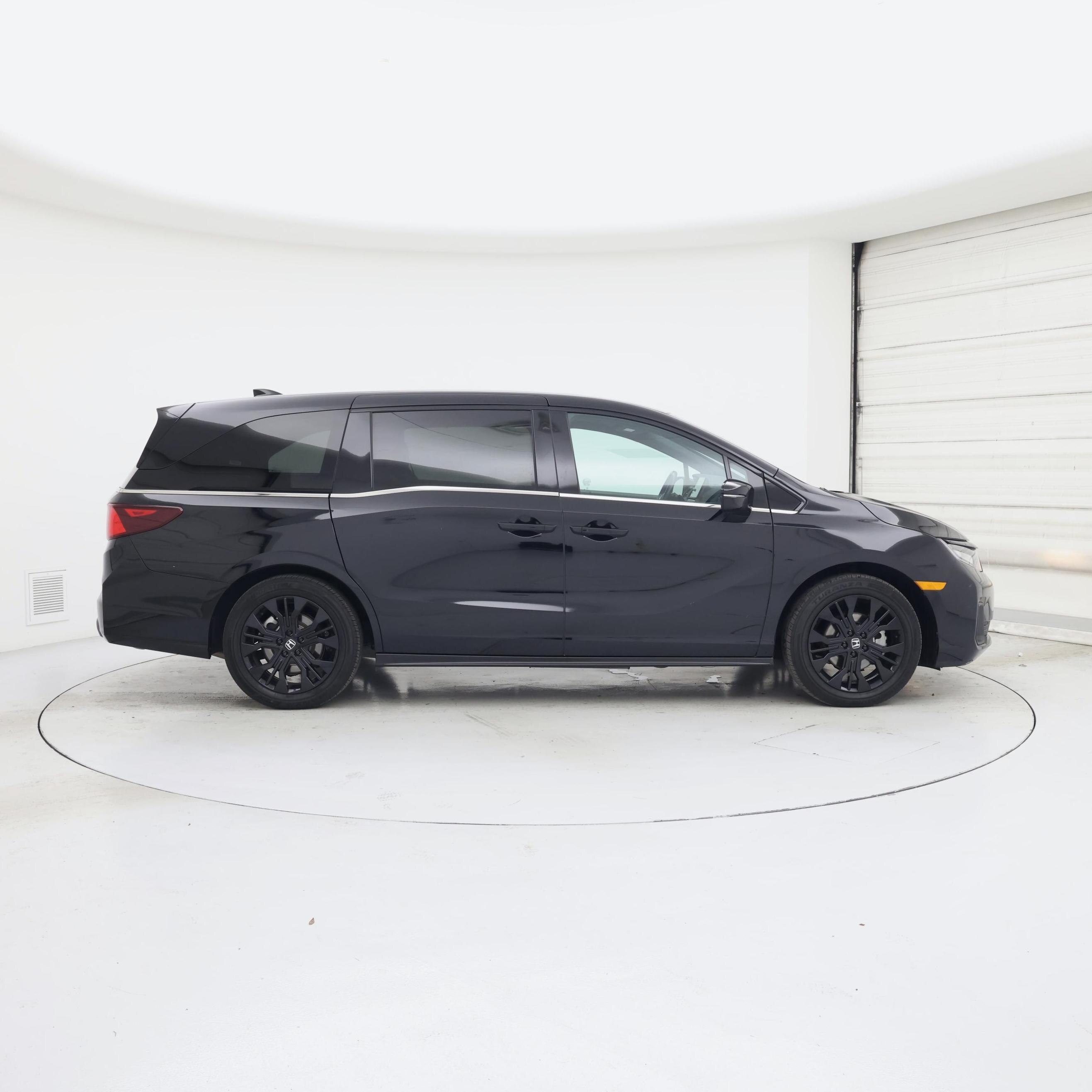 Thumbnail: 2025 Honda Odyssey - 7