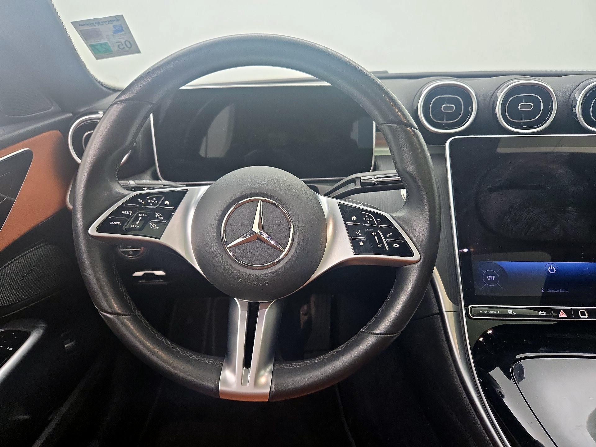 Thumbnail: 2025 Mercedes-Benz C-Class - 10