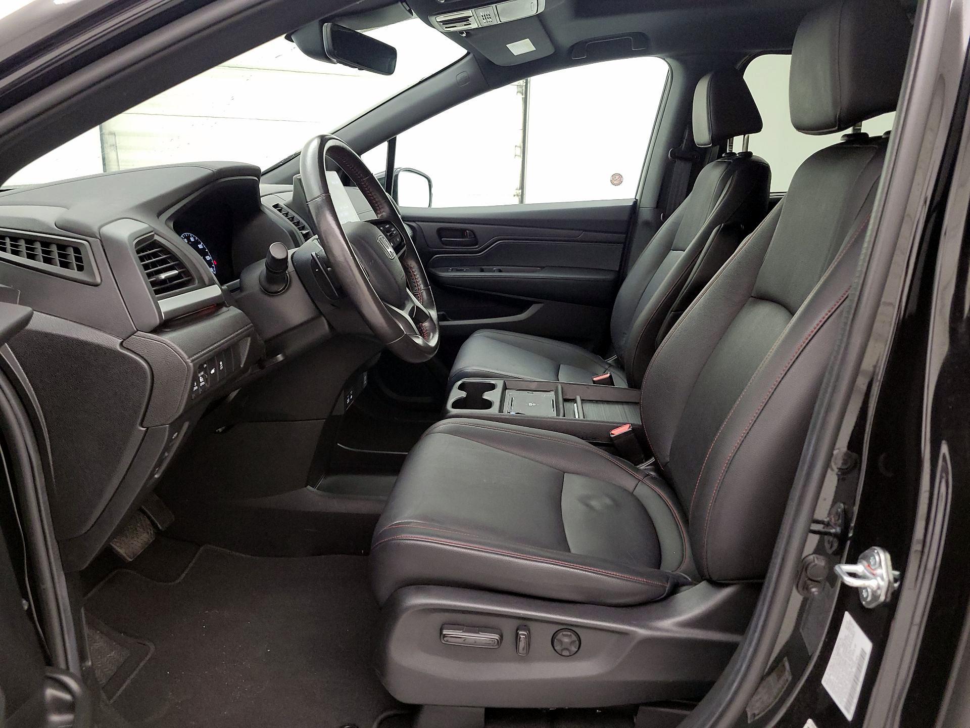 Thumbnail: 2025 Honda Odyssey - 11