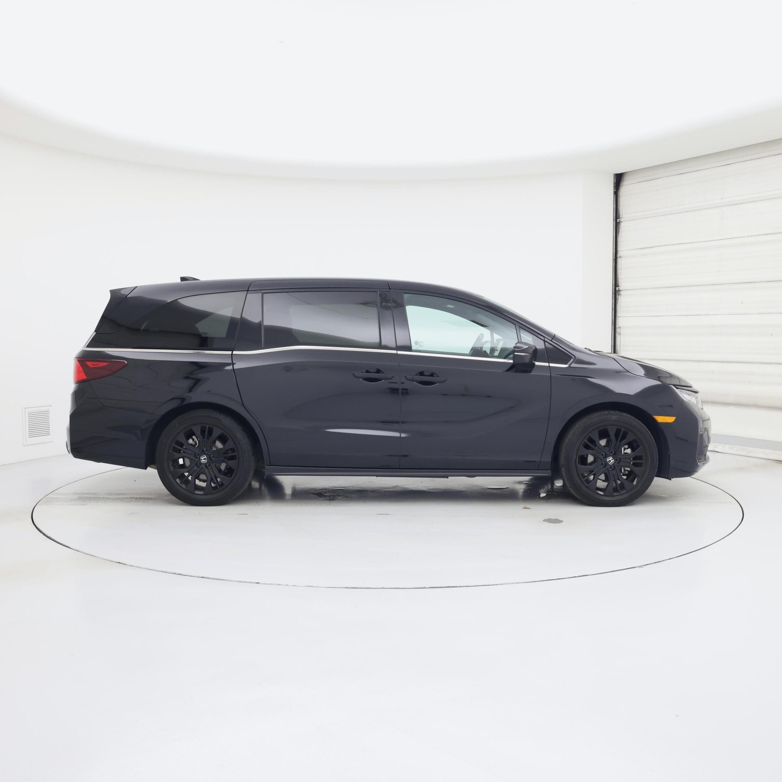 Thumbnail: 2025 Honda Odyssey - 7