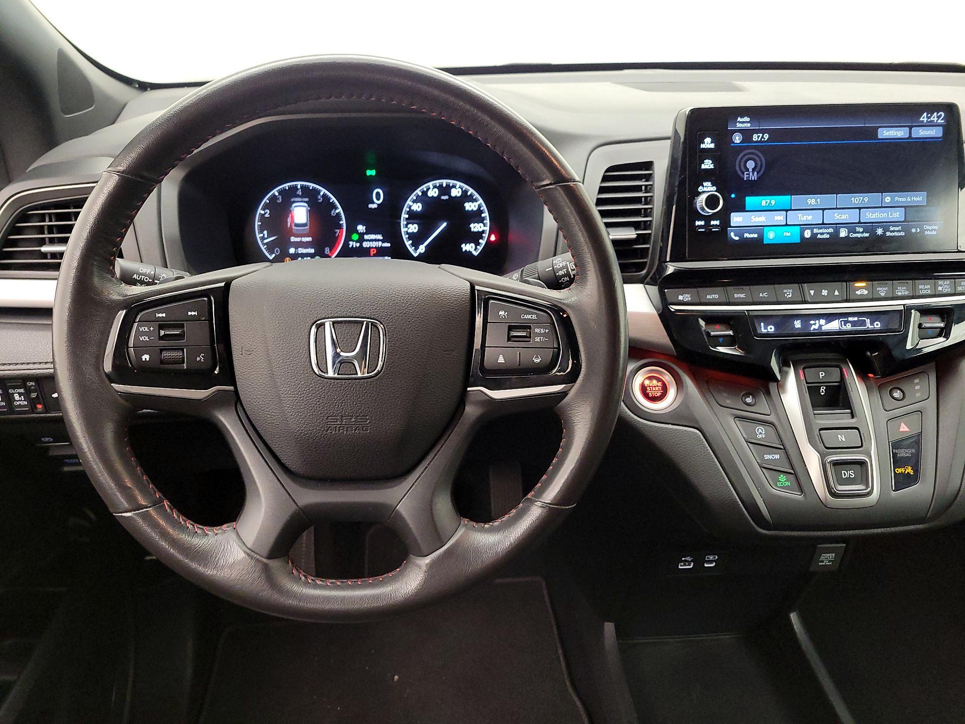 Thumbnail: 2025 Honda Odyssey - 10