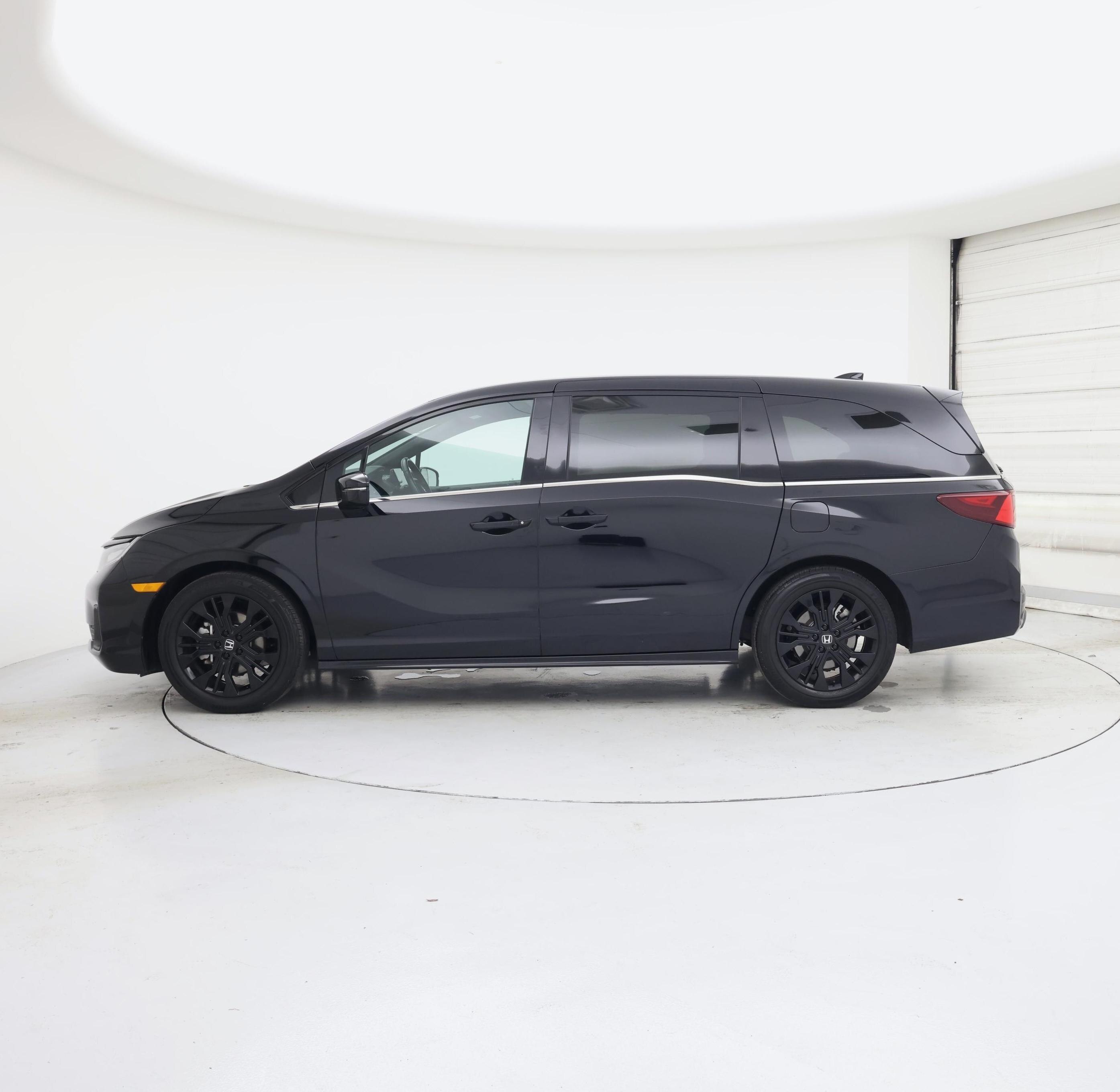 Thumbnail: 2025 Honda Odyssey - 3