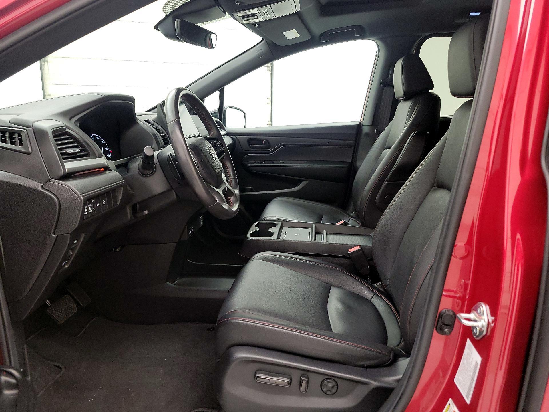 Thumbnail: 2025 Honda Odyssey - 11