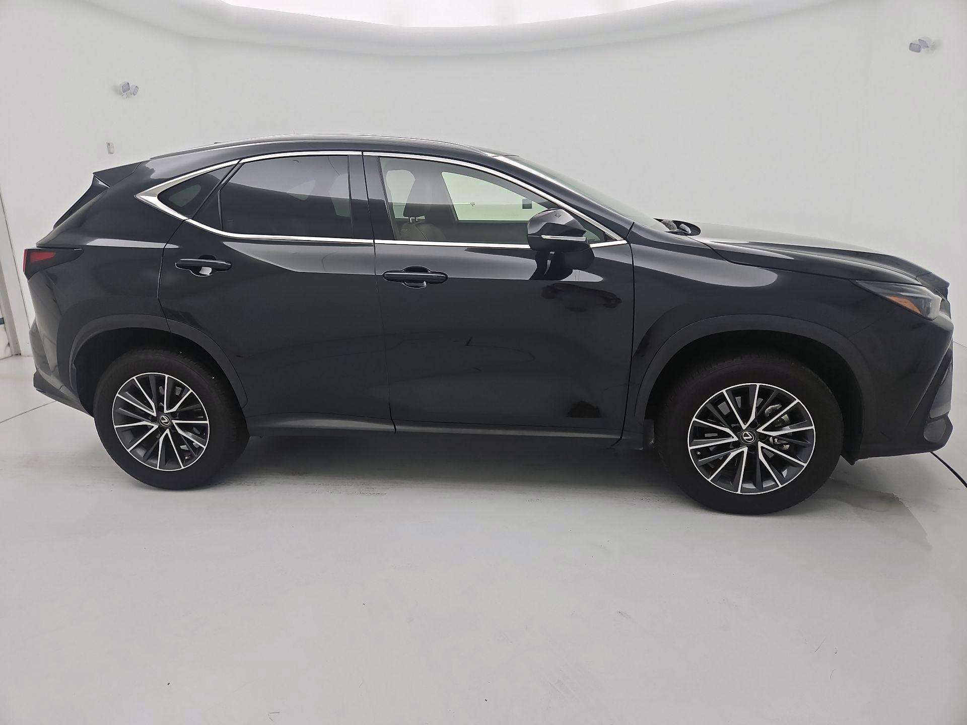 Thumbnail: 2023 Lexus NX - 4