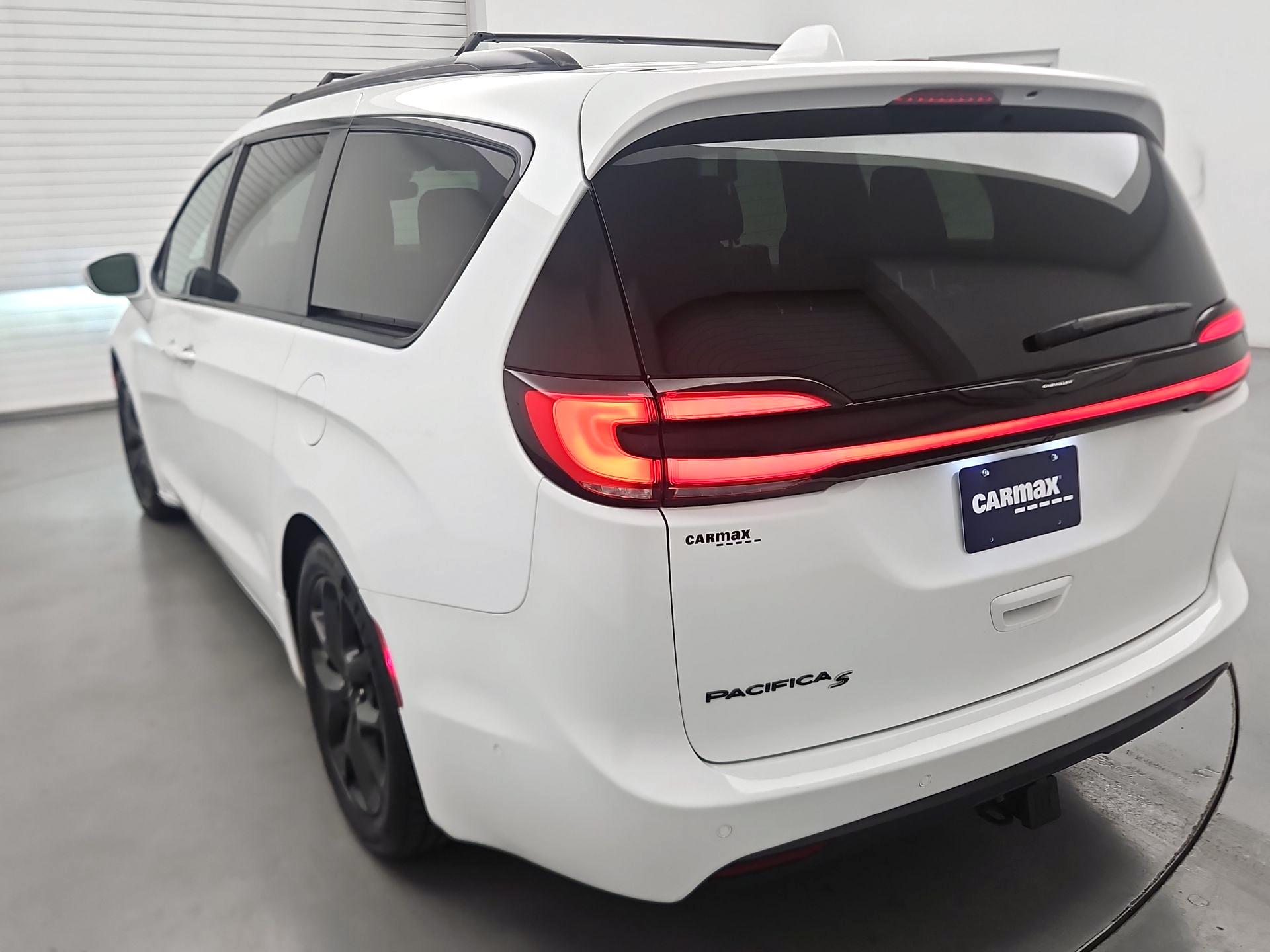 Thumbnail: 2021 Chrysler Pacifica - 7
