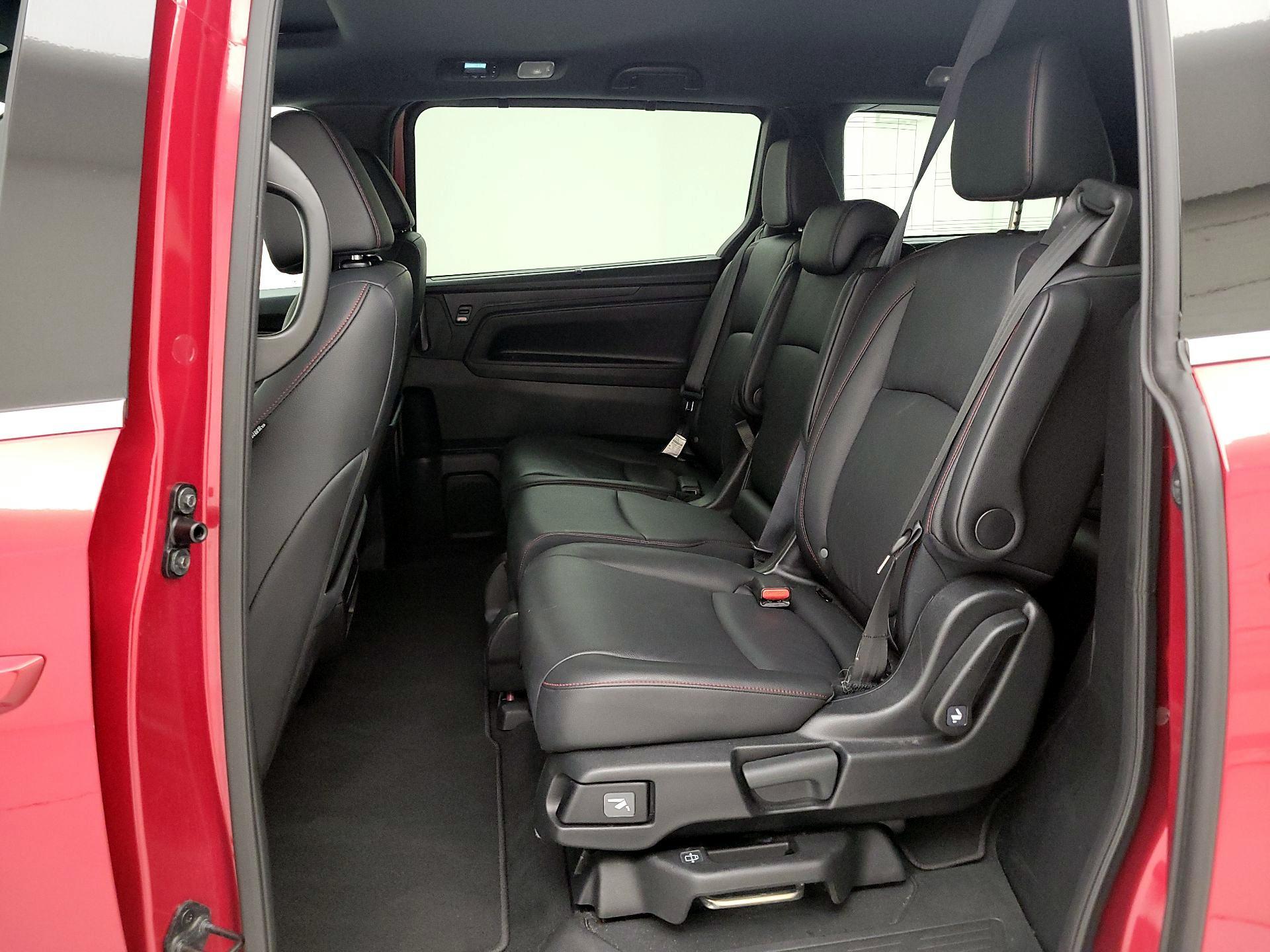 Thumbnail: 2025 Honda Odyssey - 19