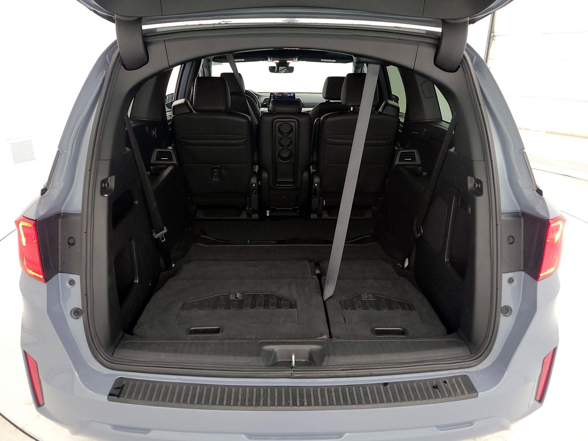 Thumbnail: 2025 Honda Odyssey - 16
