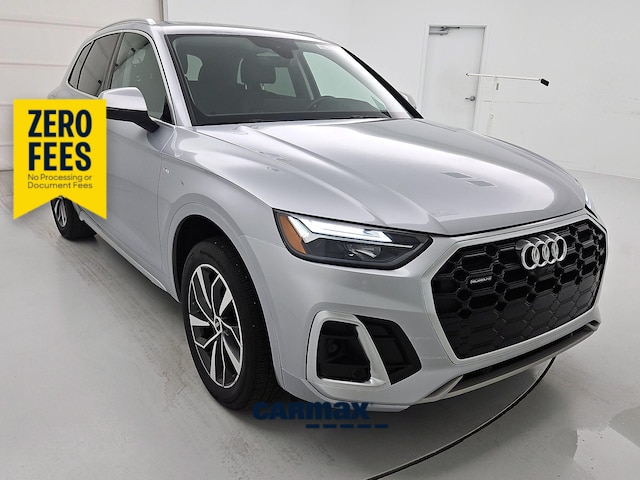 Gray 2023 Audi Q5 SUV / Crossover All-Wheel Drive Automatic