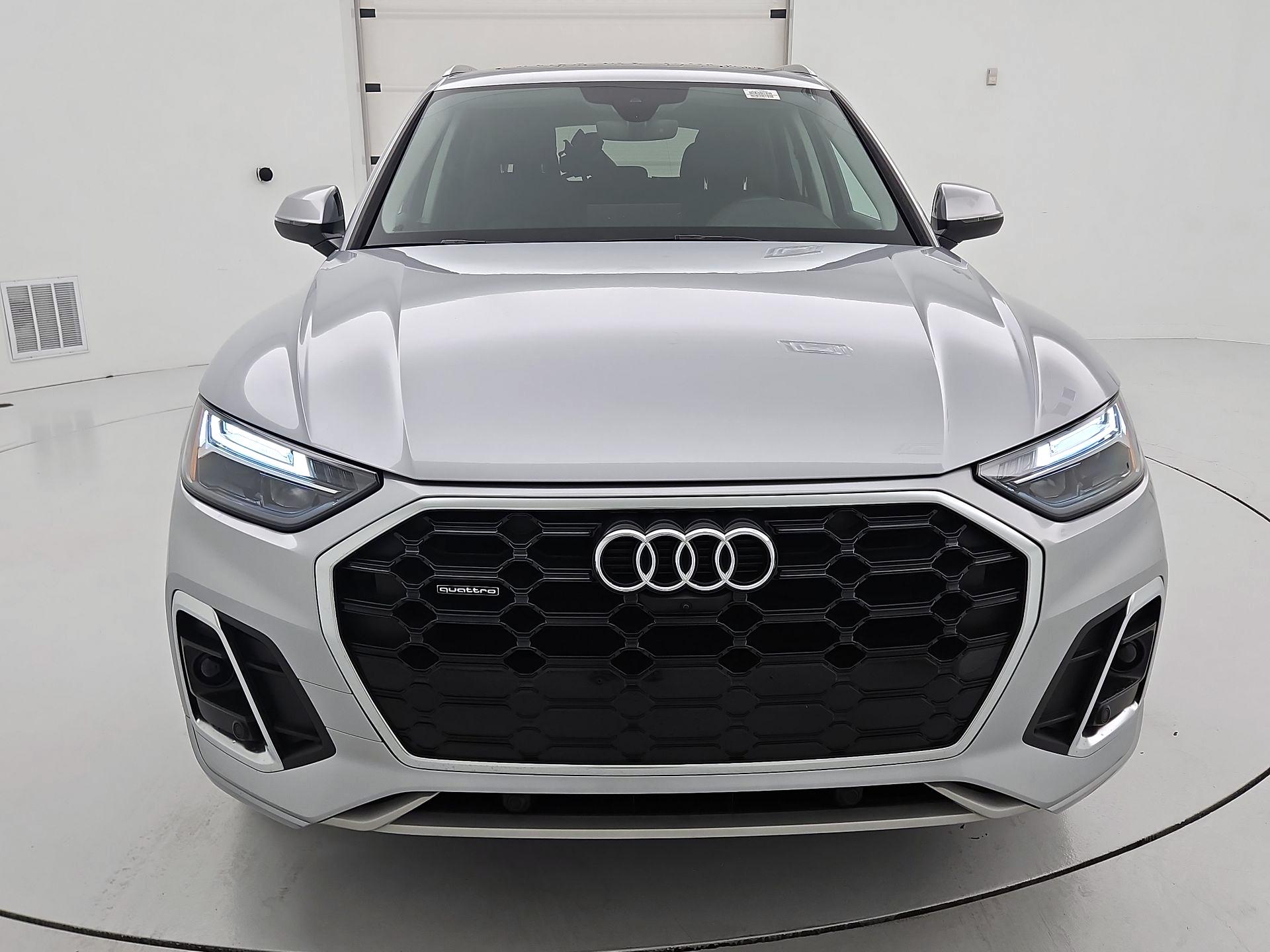 Thumbnail: 2023 Audi Q5 - 2