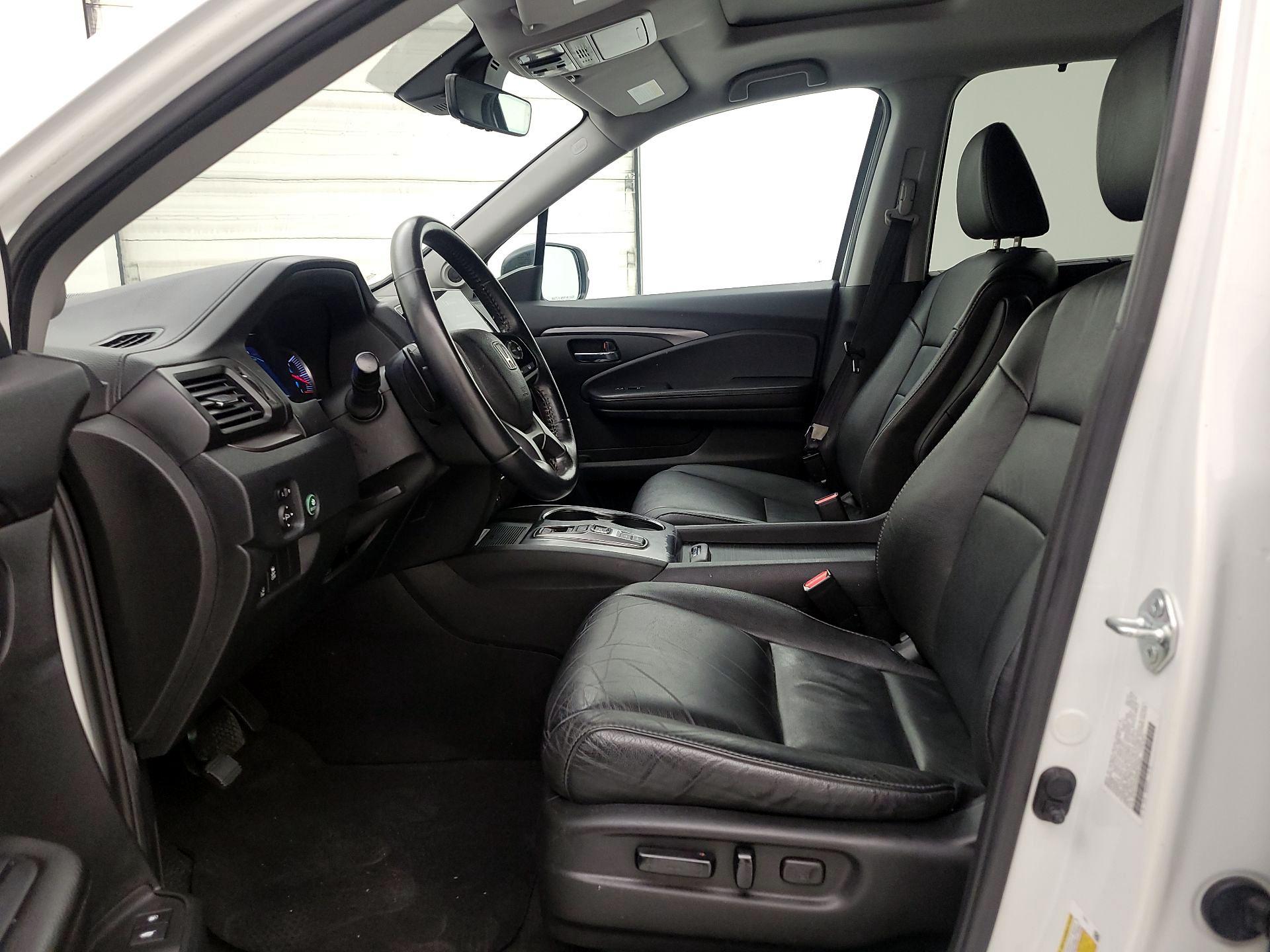 Thumbnail: 2021 Honda Pilot - 11