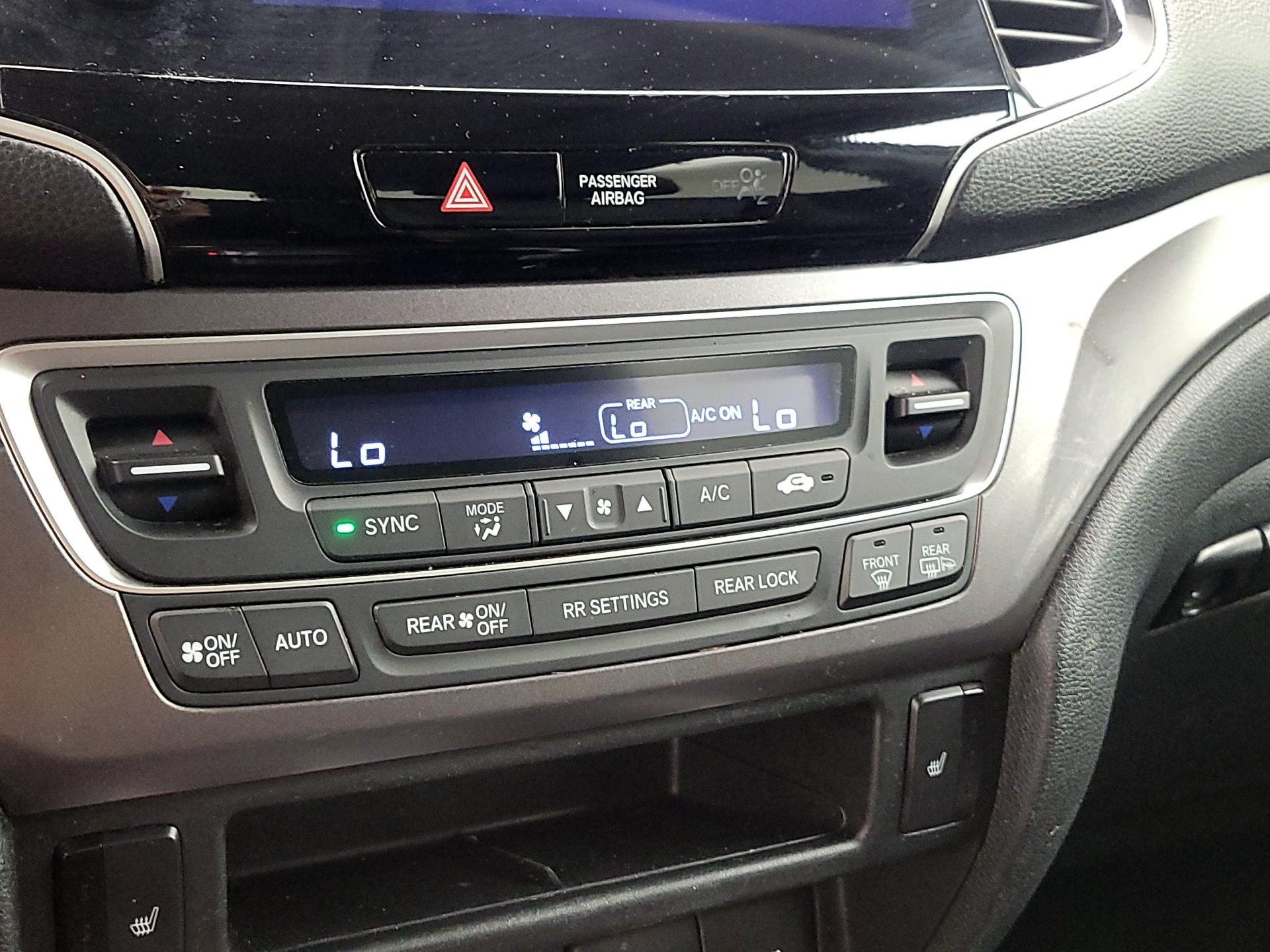 Thumbnail: 2021 Honda Pilot - 16