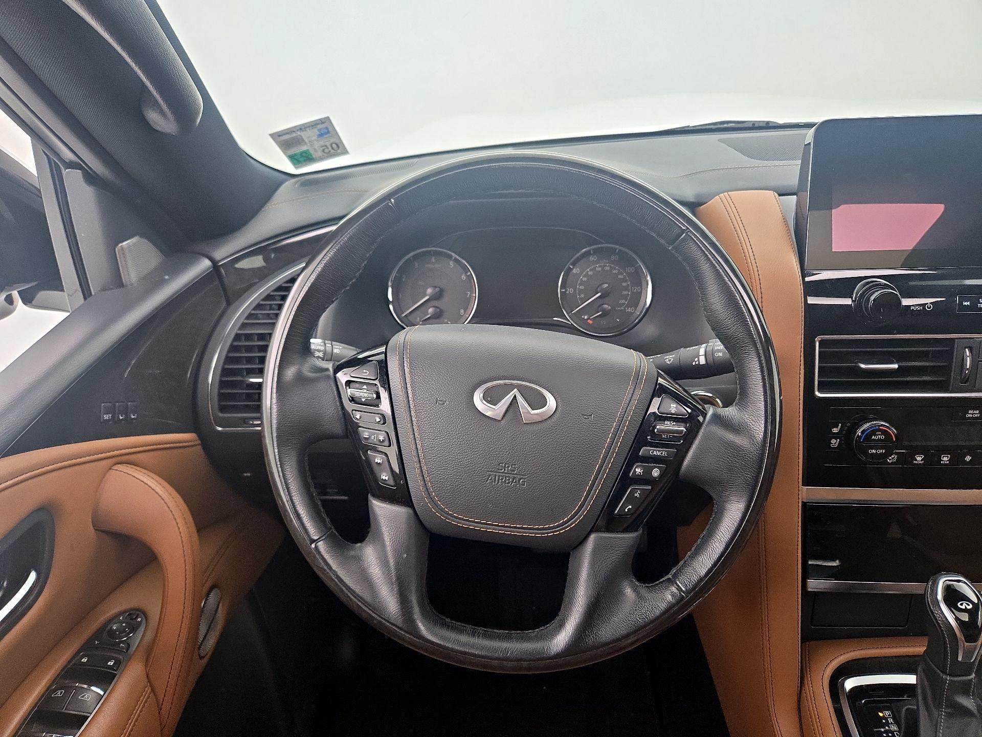Thumbnail: 2023 INFINITI QX80 - 10