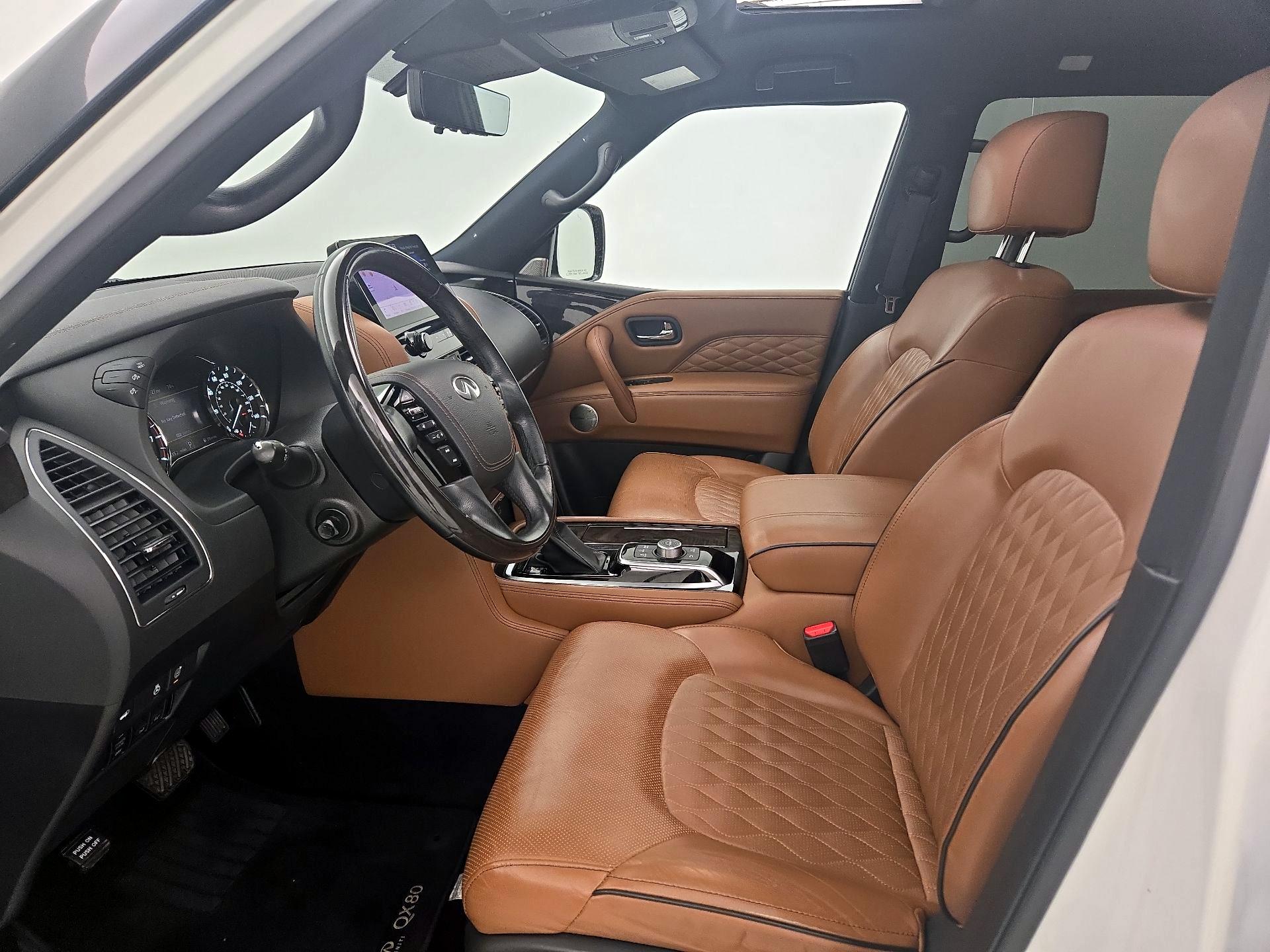 Thumbnail: 2023 INFINITI QX80 - 11