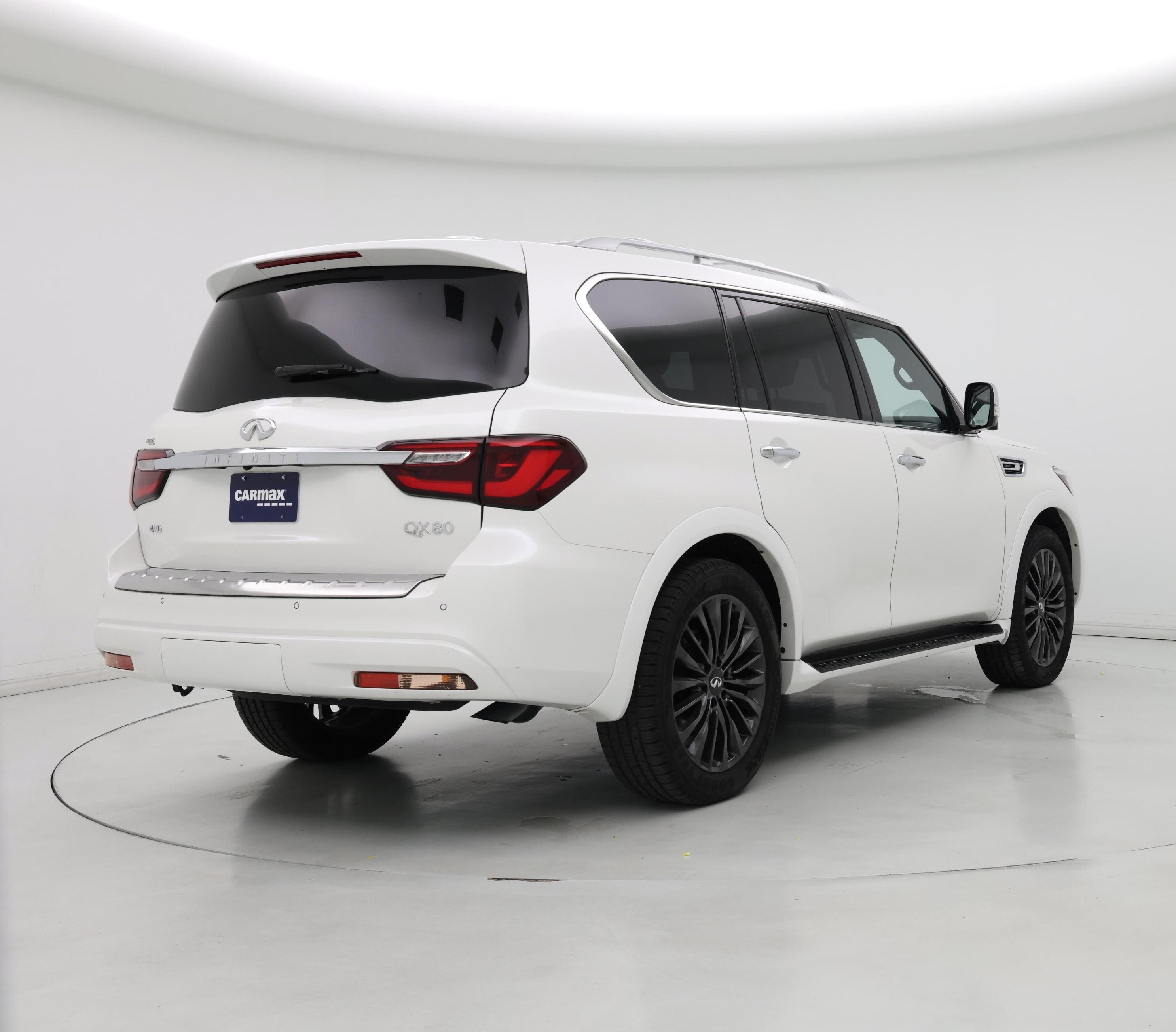 Thumbnail: 2023 INFINITI QX80 - 8