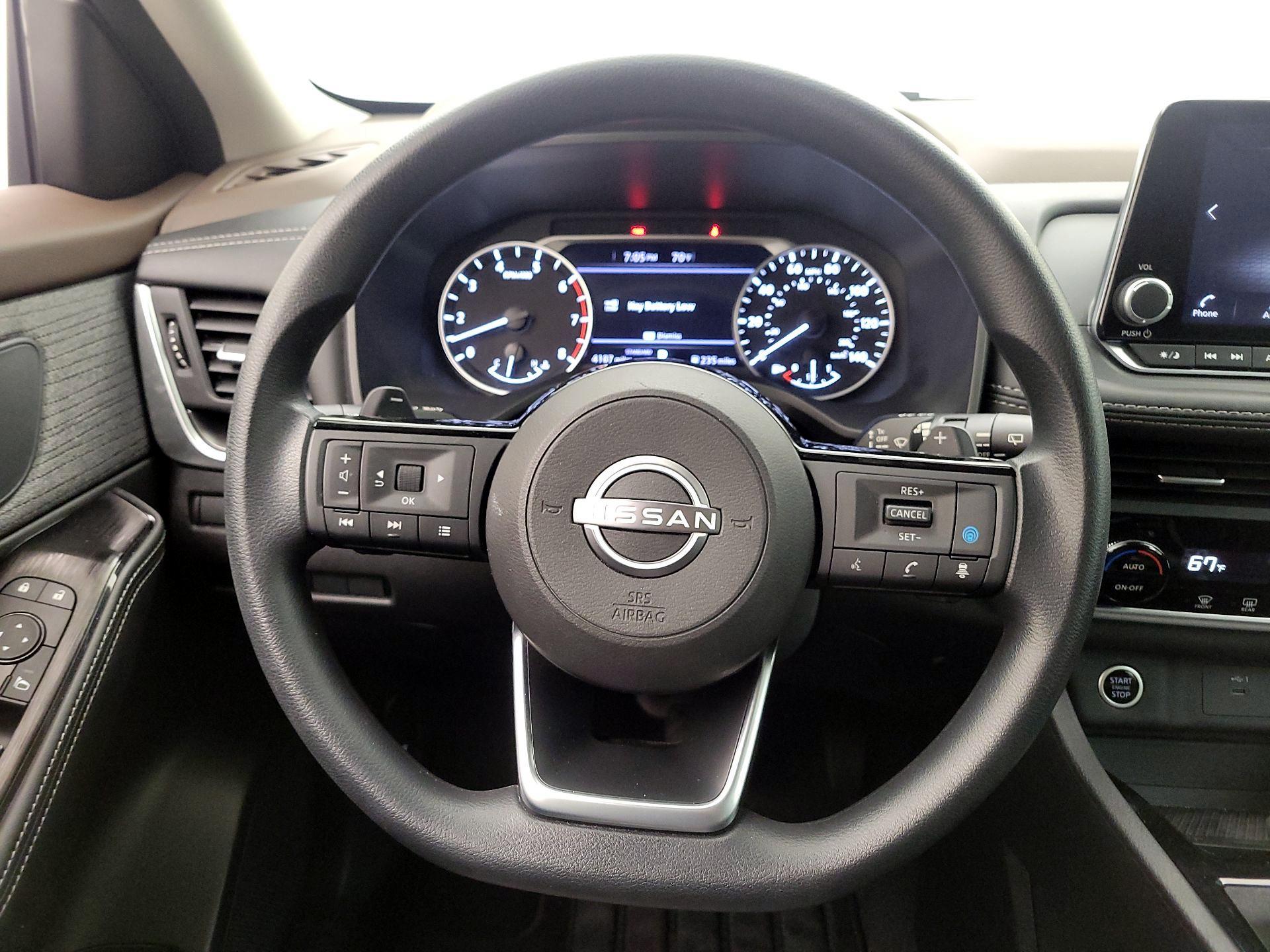 Thumbnail: 2023 Nissan Rogue - 10