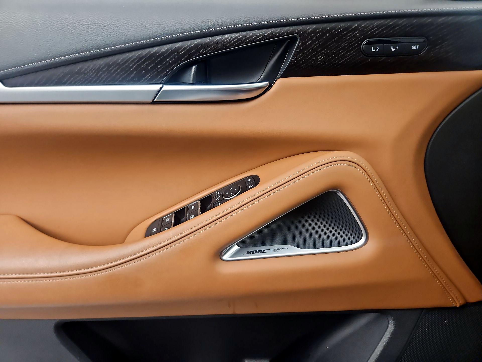 Thumbnail: 2023 INFINITI QX60 - 12