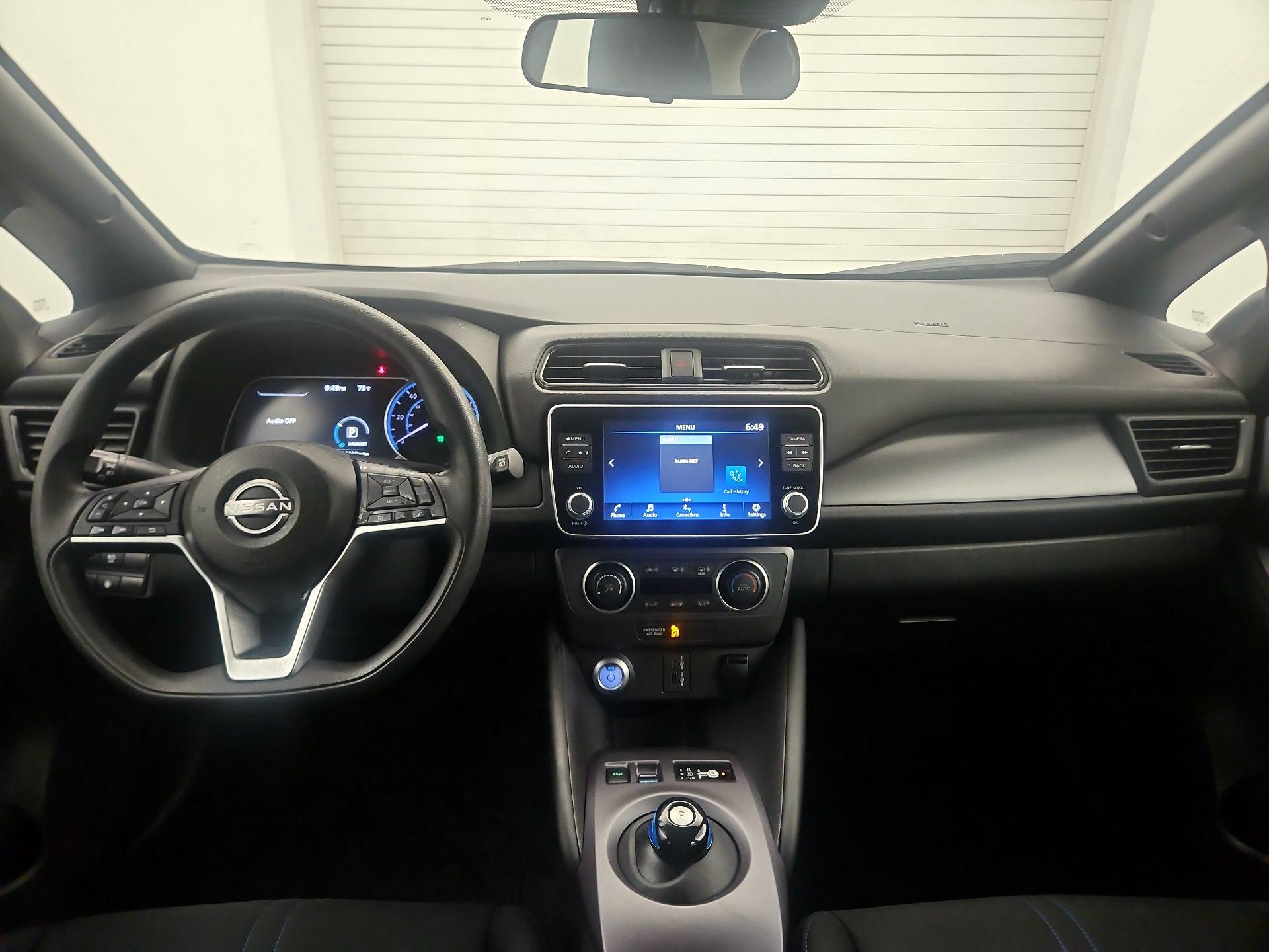 Thumbnail: 2023 Nissan Leaf - 9