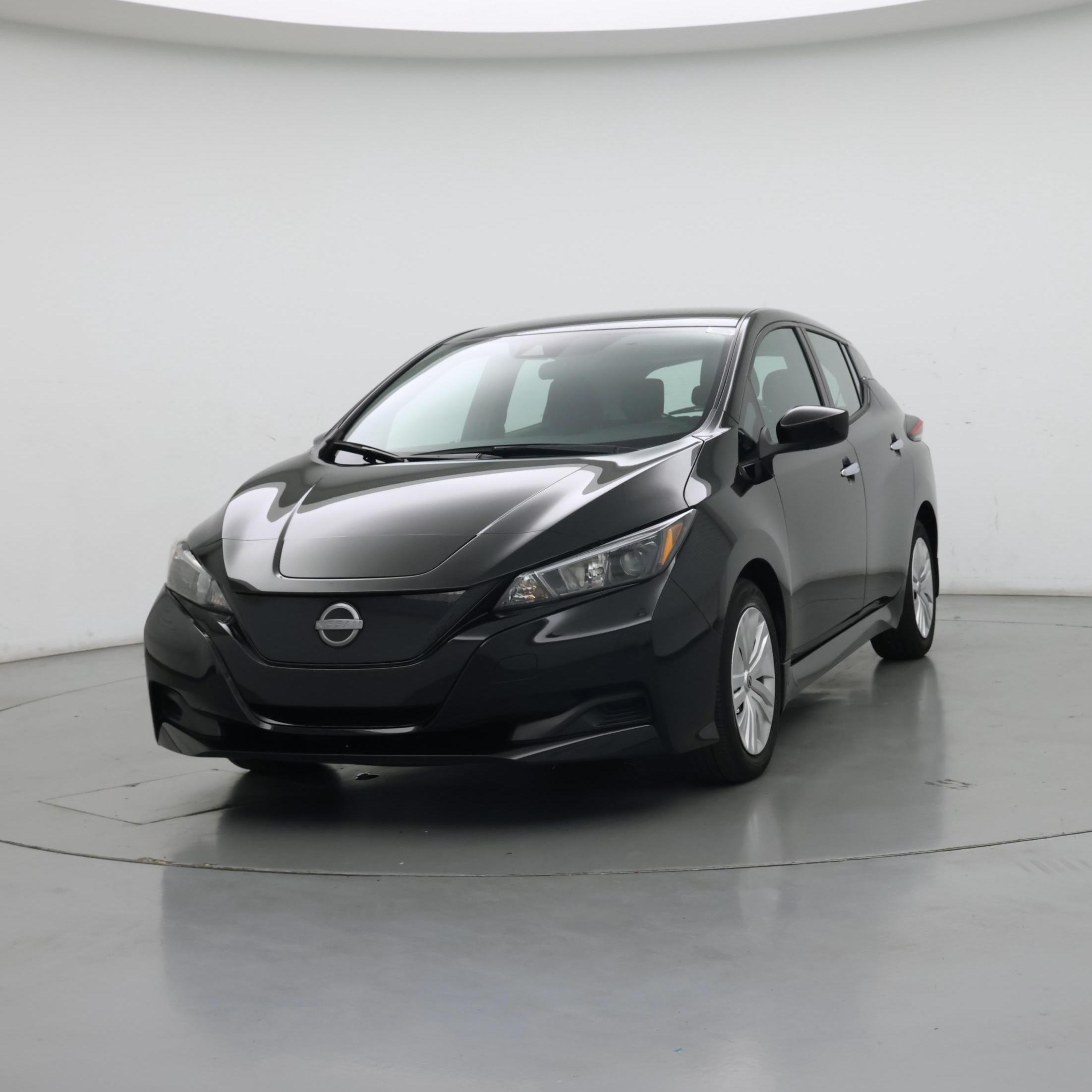 Thumbnail: 2023 Nissan Leaf - 3