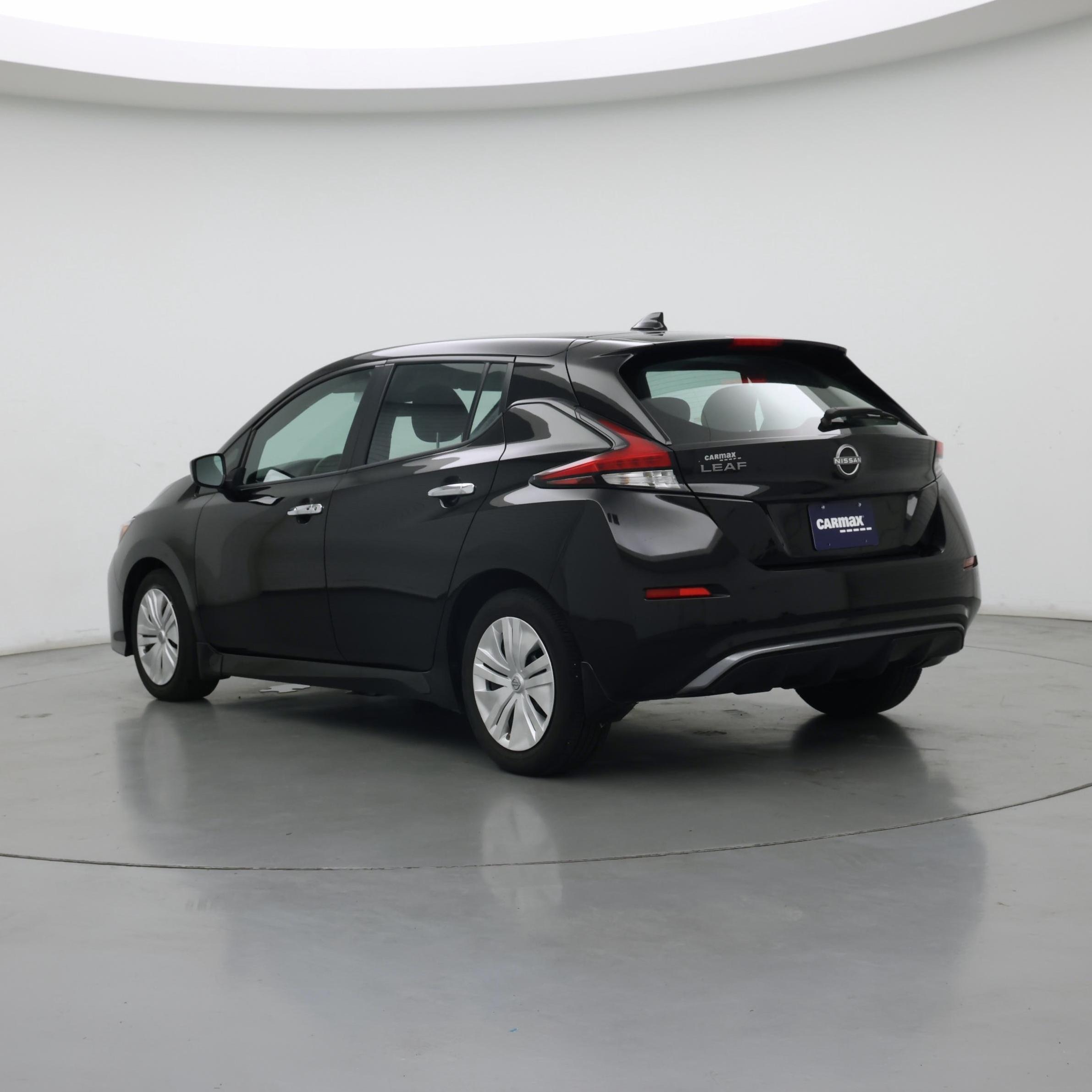 Thumbnail: 2023 Nissan Leaf - 8