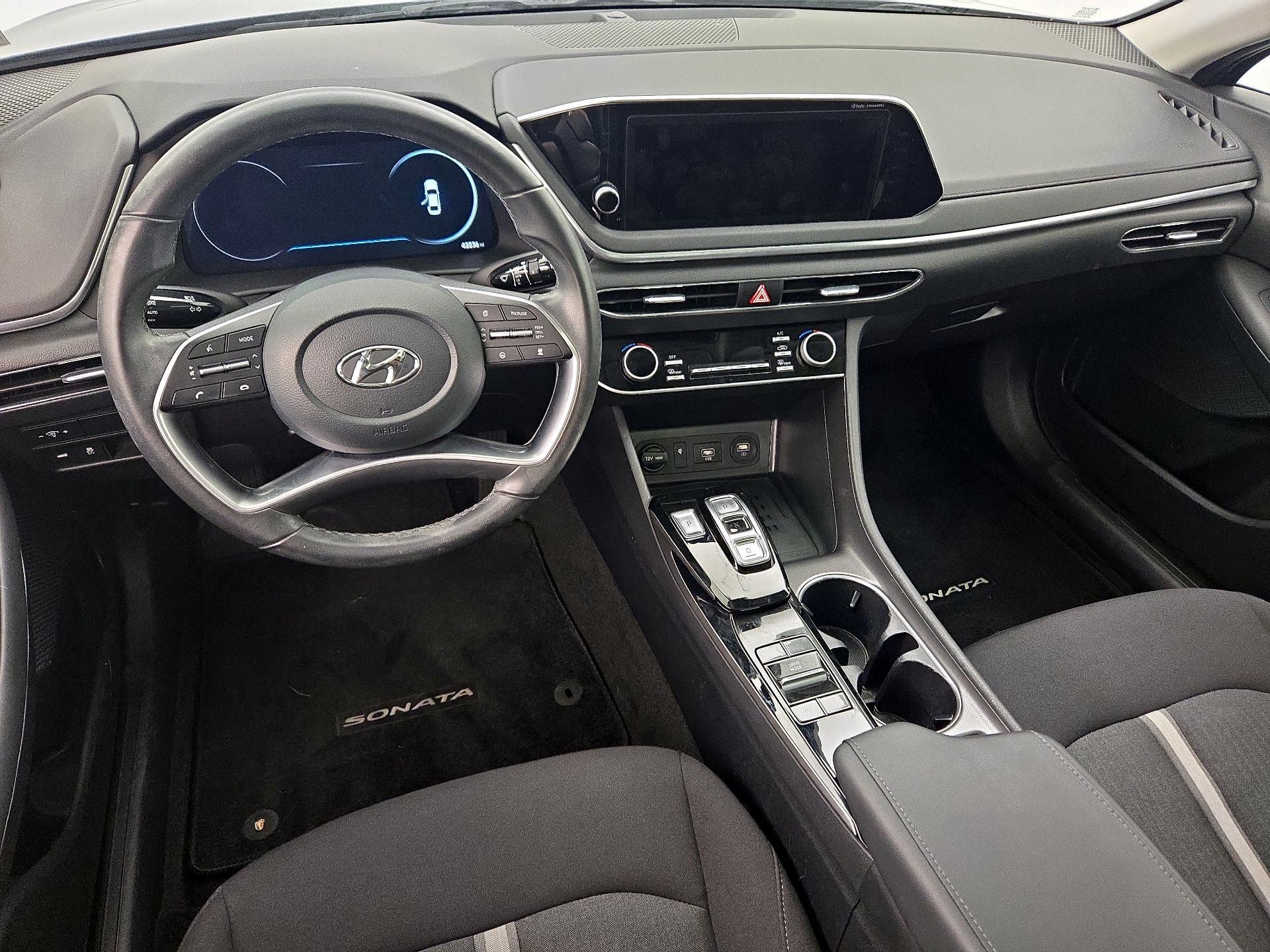 Thumbnail: 2023 Hyundai Sonata - 9