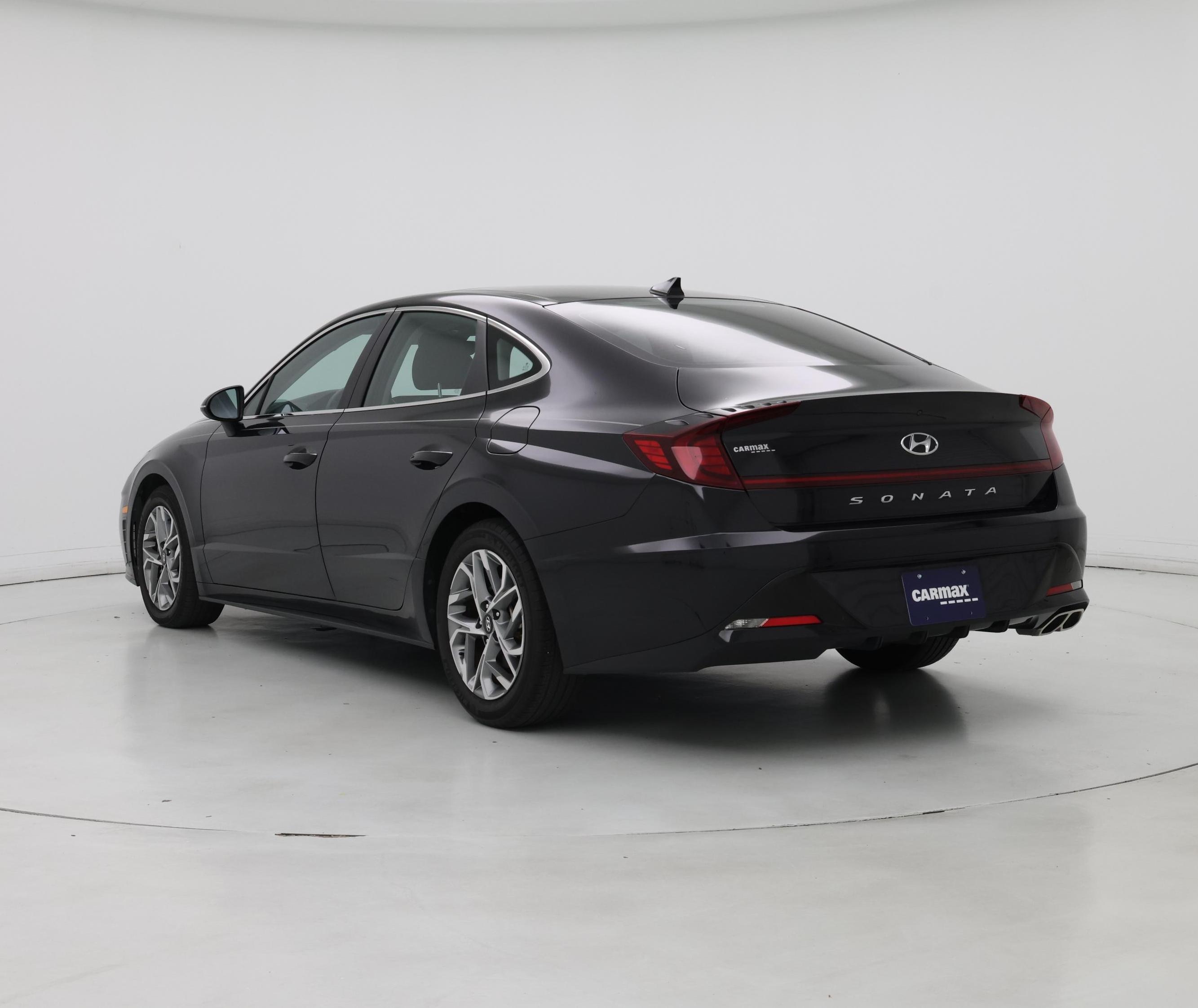 Thumbnail: 2023 Hyundai Sonata - 2