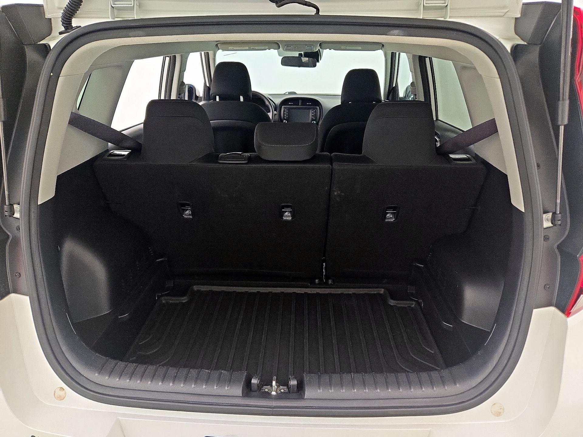 Thumbnail: 2021 Kia Soul - 20