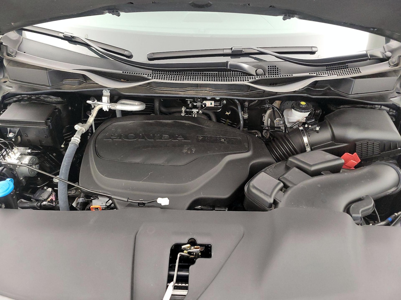2025 Honda Odyssey Sport L - Photo 18