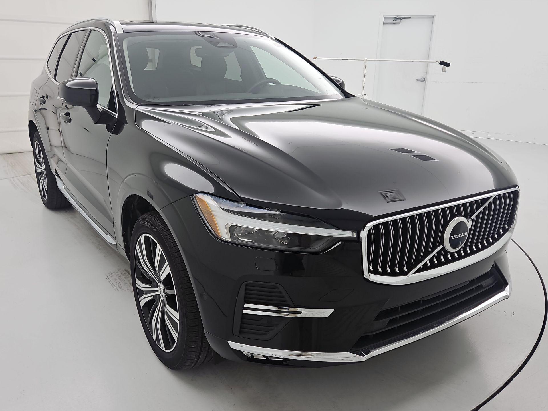 Black 2023 Volvo XC60 B5 Plus Bright Theme FWD SUV / Crossover Front-Wheel Drive Automatic