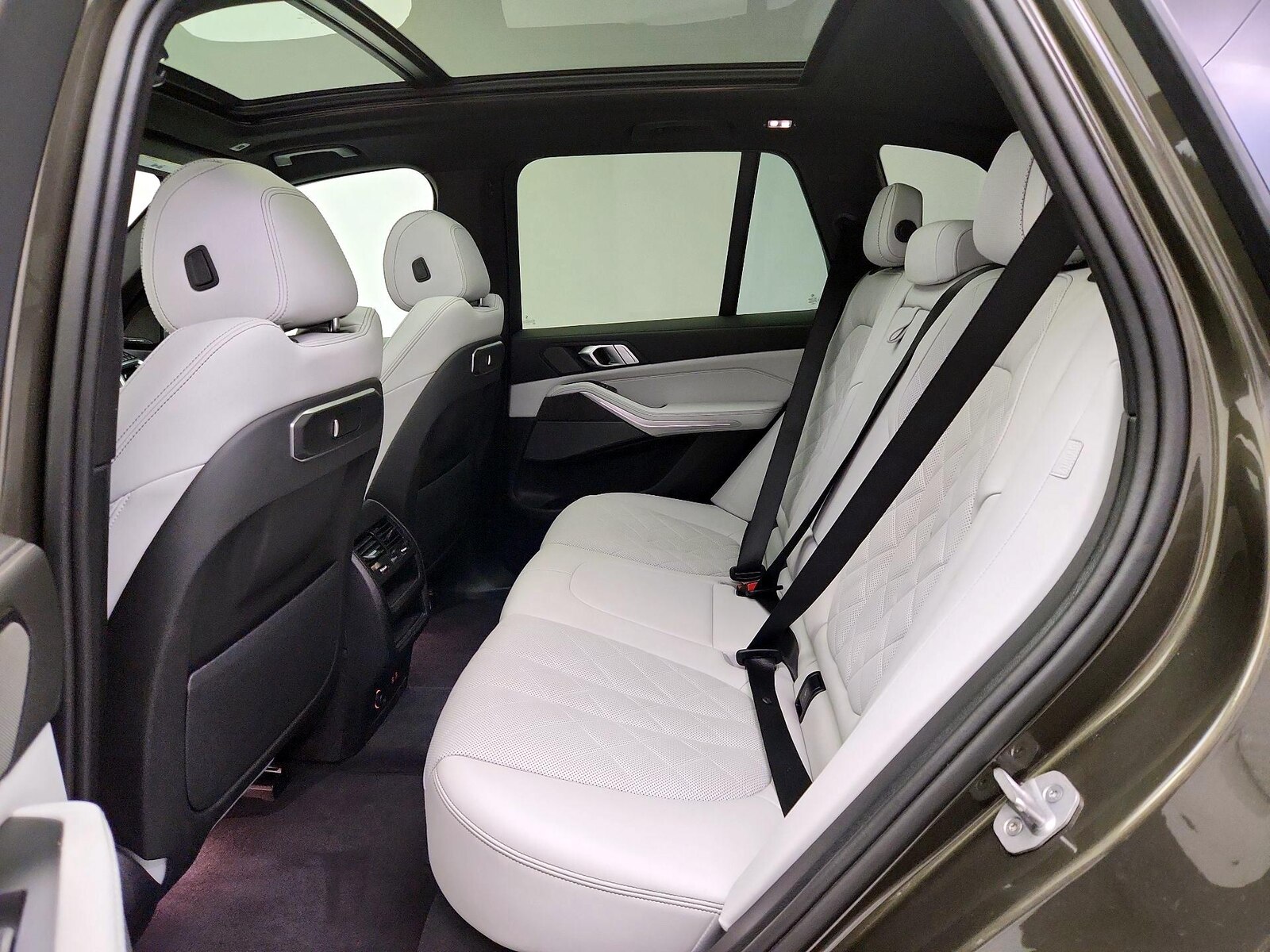 Rear Air Conditioning
