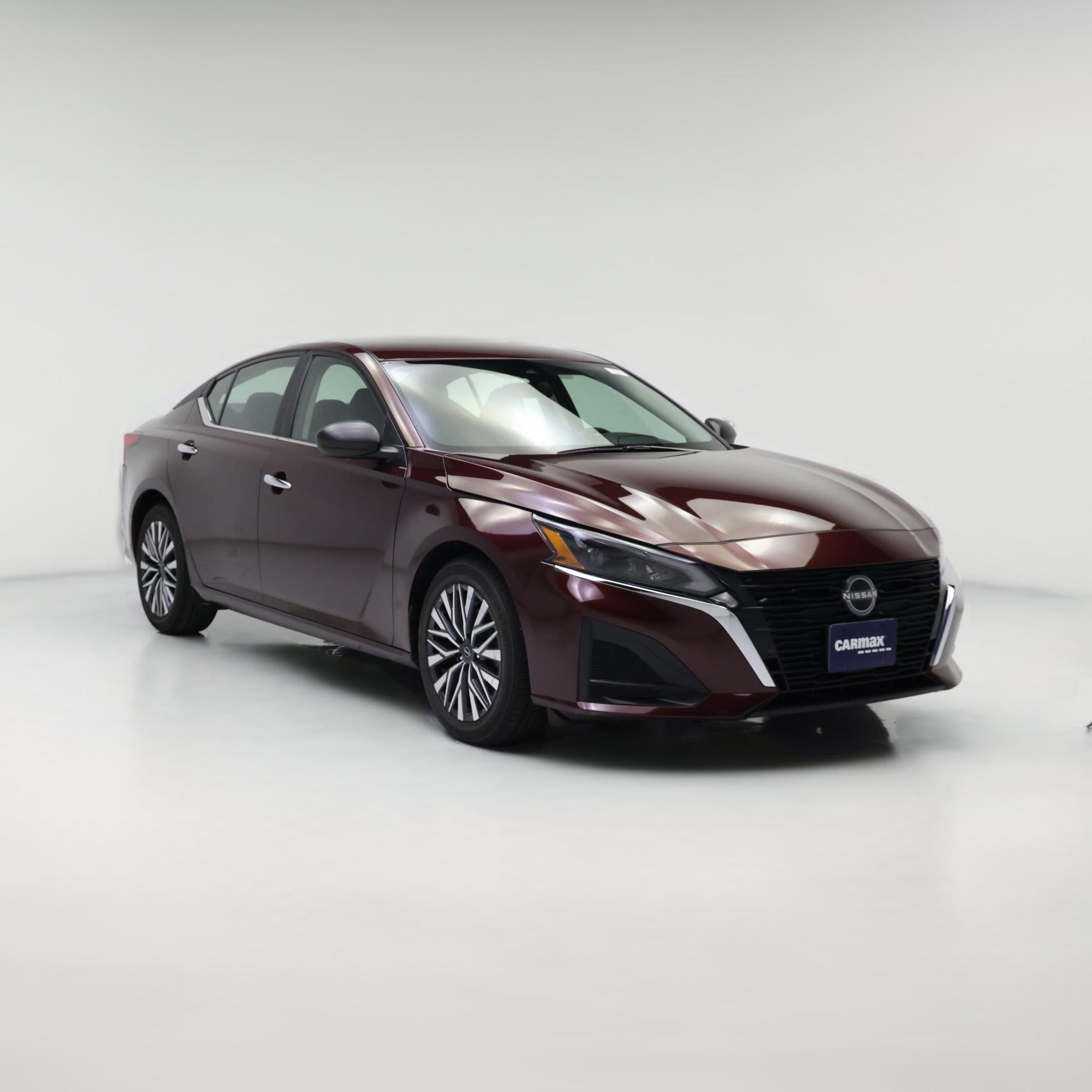 Thumbnail: 2025 Nissan Altima - 1